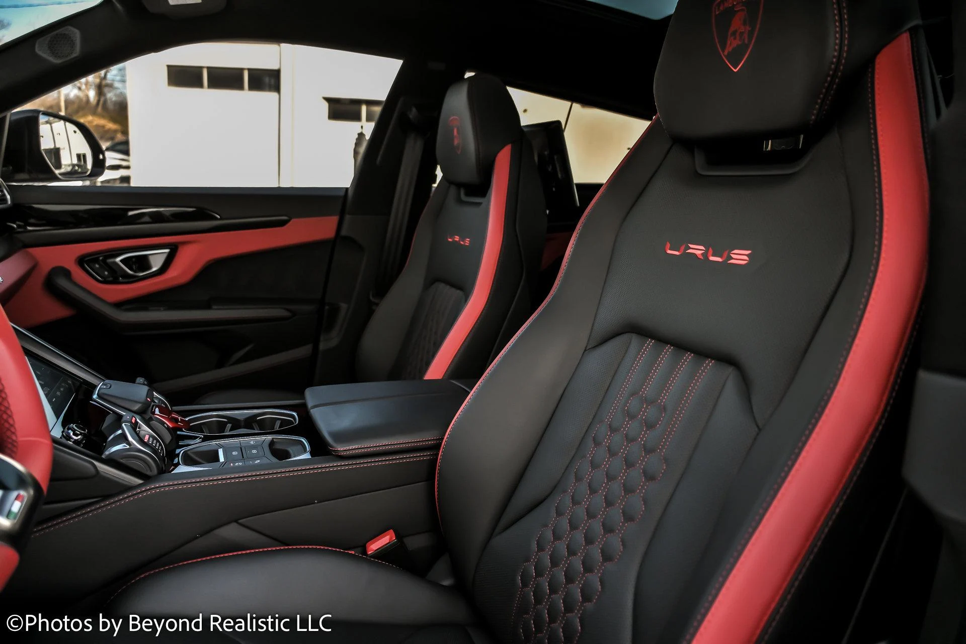 mph019_175744417_Used_2024_Lamborghini_Urus_S_1769853123_bf46a939aa