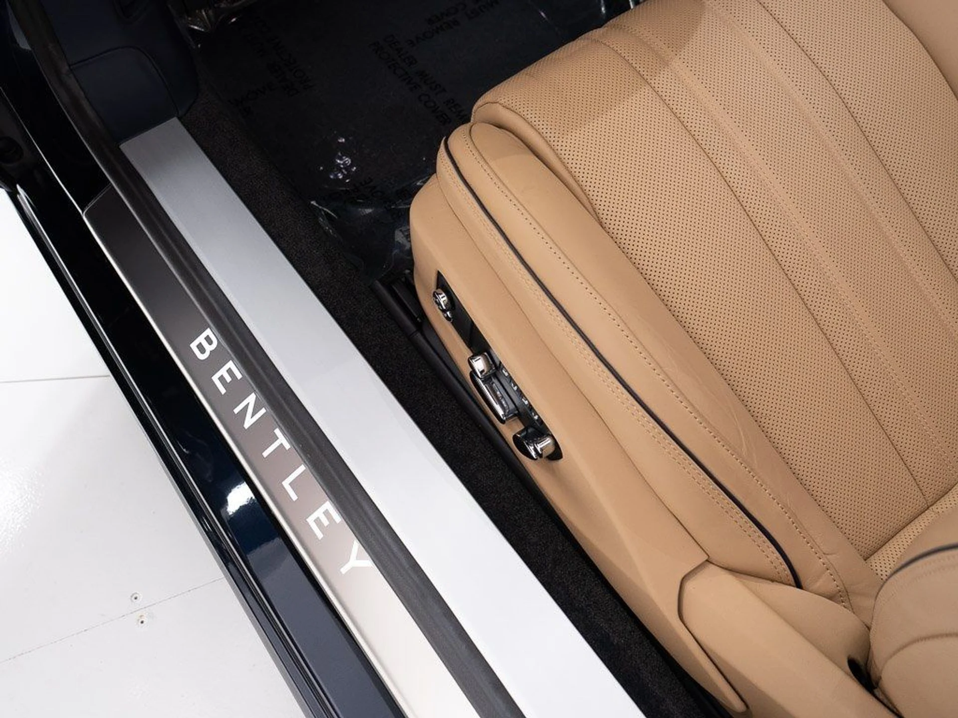 mph019_1758075097_1cbecc614f760e4897d4a90e1507485a_6fdd4d8c75