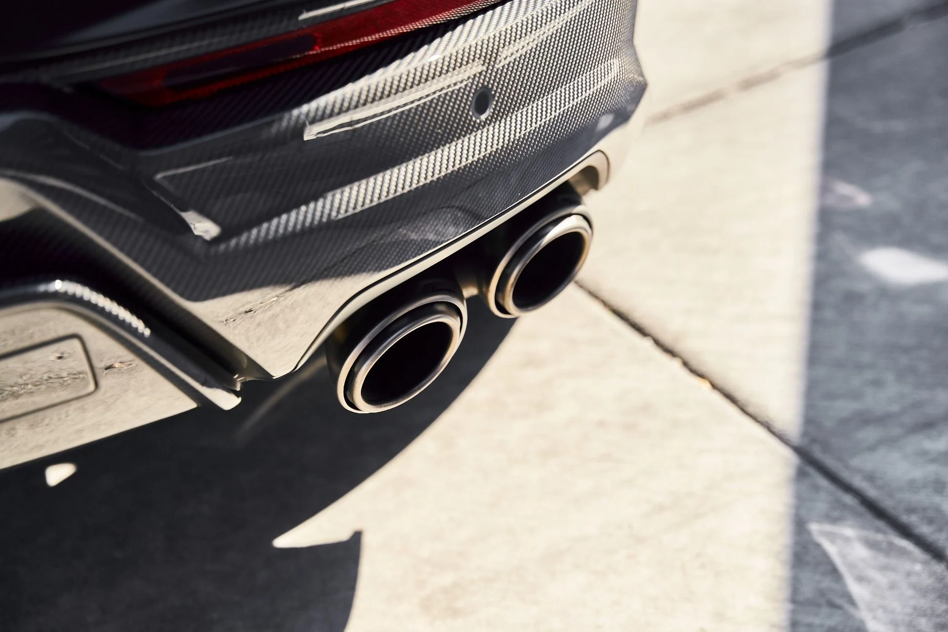 mph019_1769544931_Used_2024_Lamborghini_Urus_Performante_1773367085_4d7b25ef10