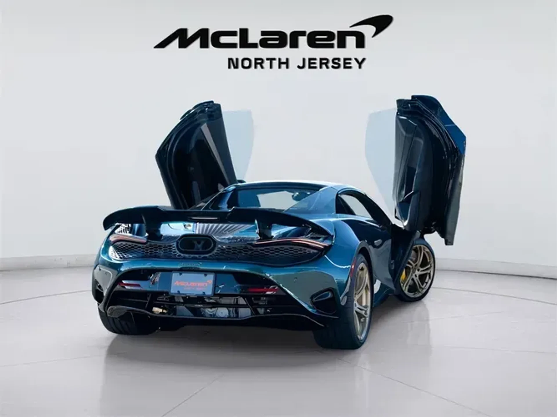 mph019_177088159_ln1_V_Tz_Vwql_OJJCZ_0_med_b816100933