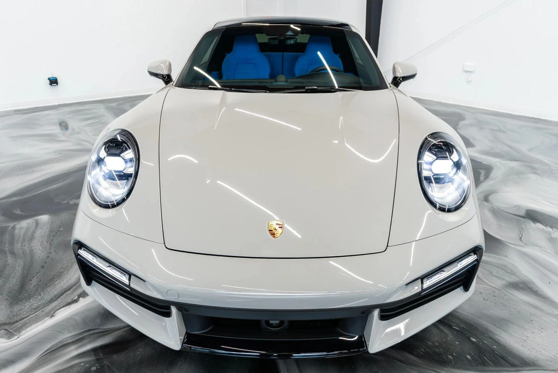 mph019_1780831032_Used_2024_Porsche_911_Turbo_S_Coupe_2_D_1781598401_bf7ce4c2a9