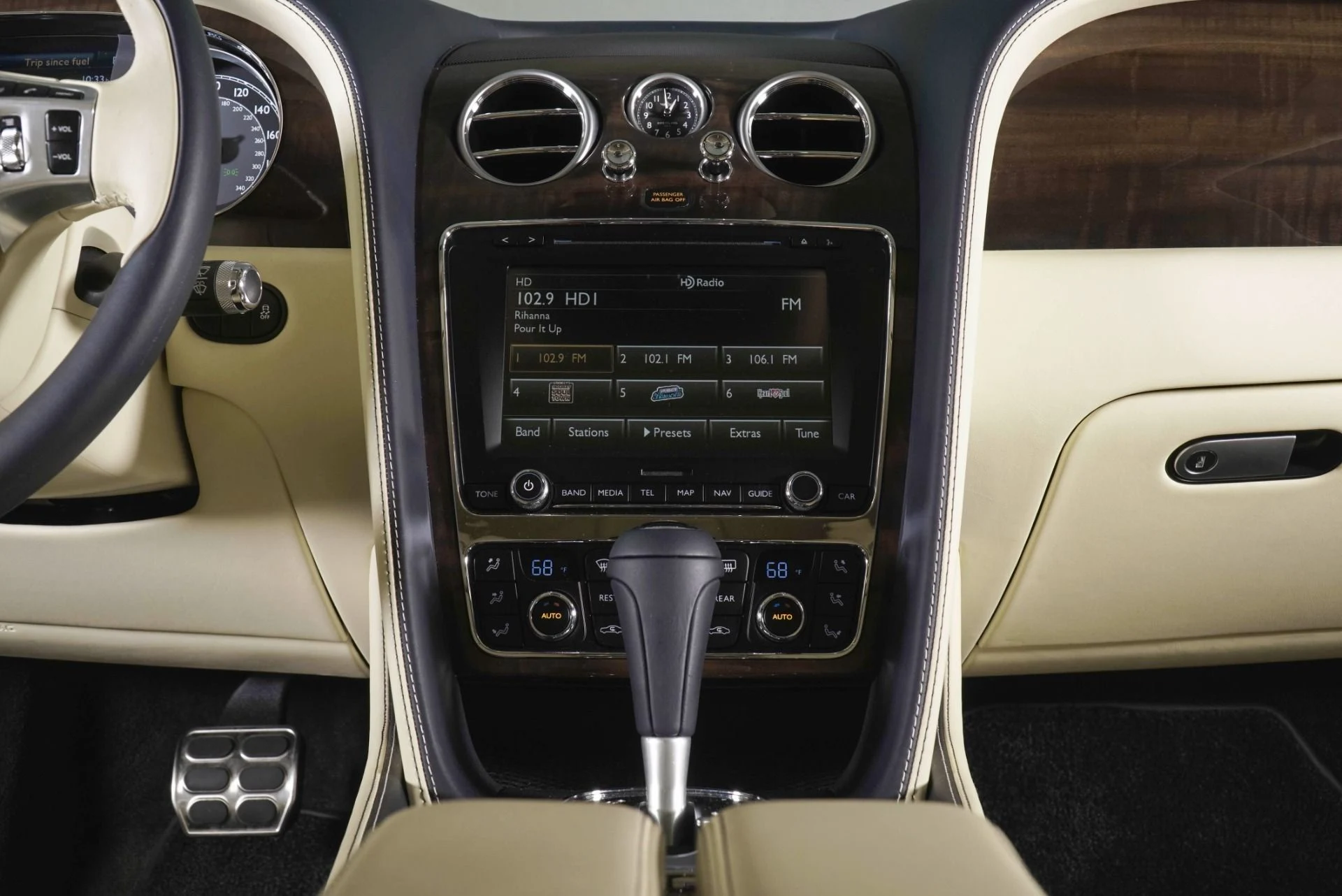 mph019_1783265041_Used_2014_Bentley_Flying_Spur_1787320963_967ff276a8
