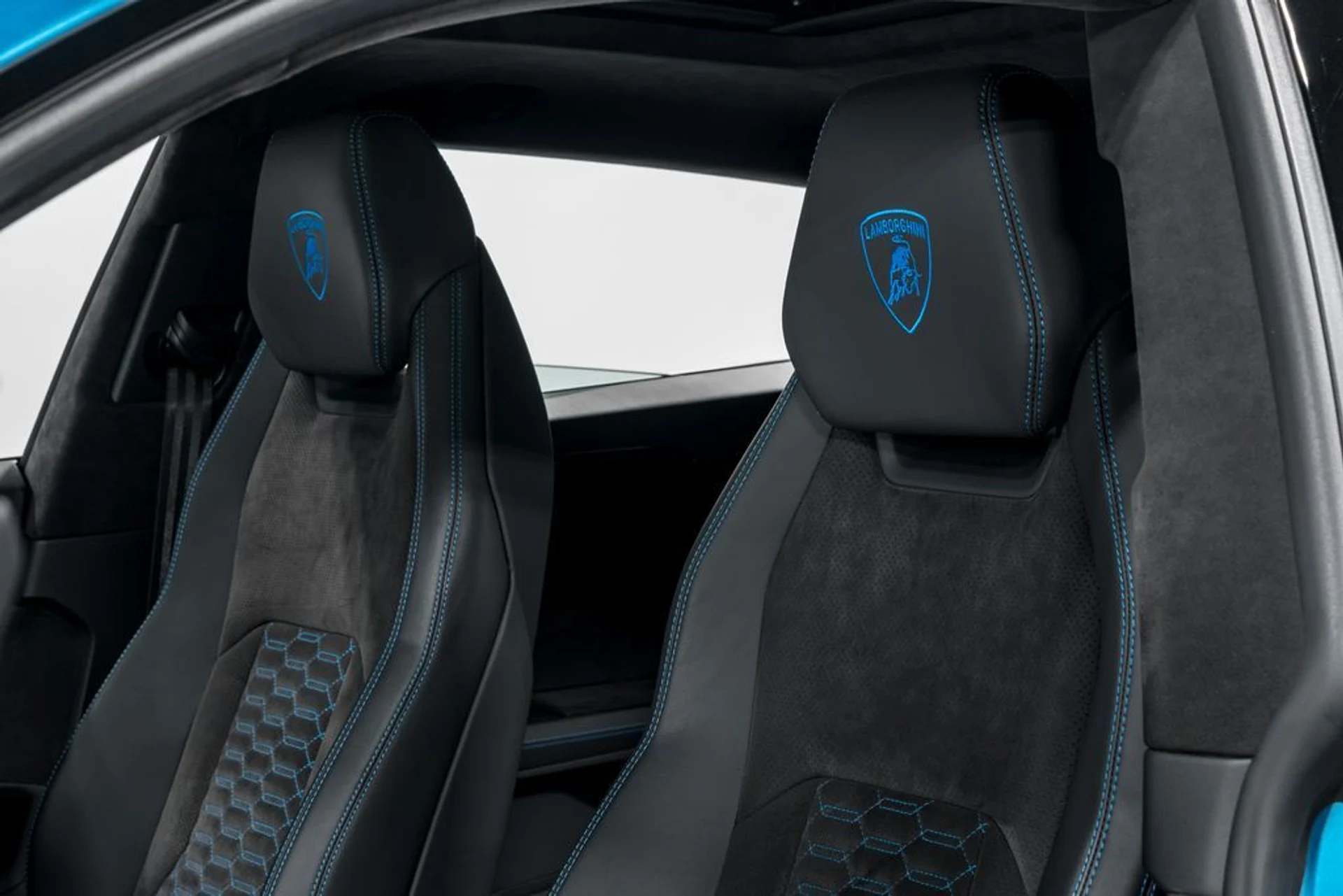 mph019_1792351350_cecb2353721c78d1dda32366ee1f2303x_f7a795bb19