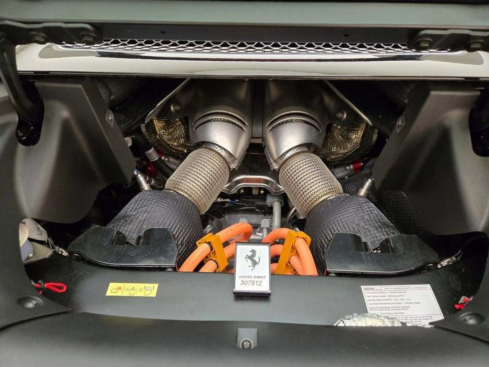 mph019_1794046059_Used_2024_Ferrari_296_GTS_1775320571_e6a25311d8