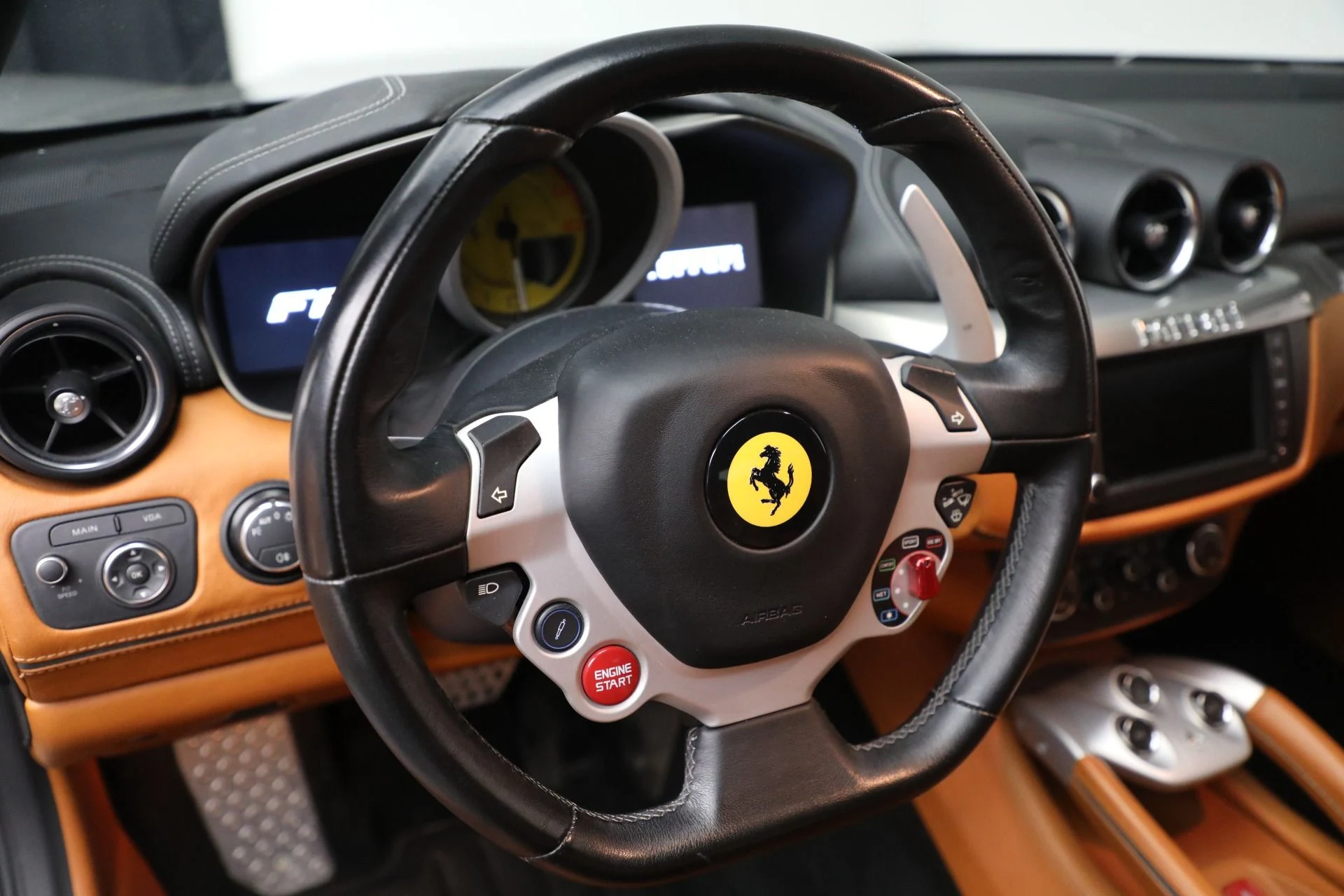 mph019_1795844628_Used_2012_Ferrari_FF_2d7525958b