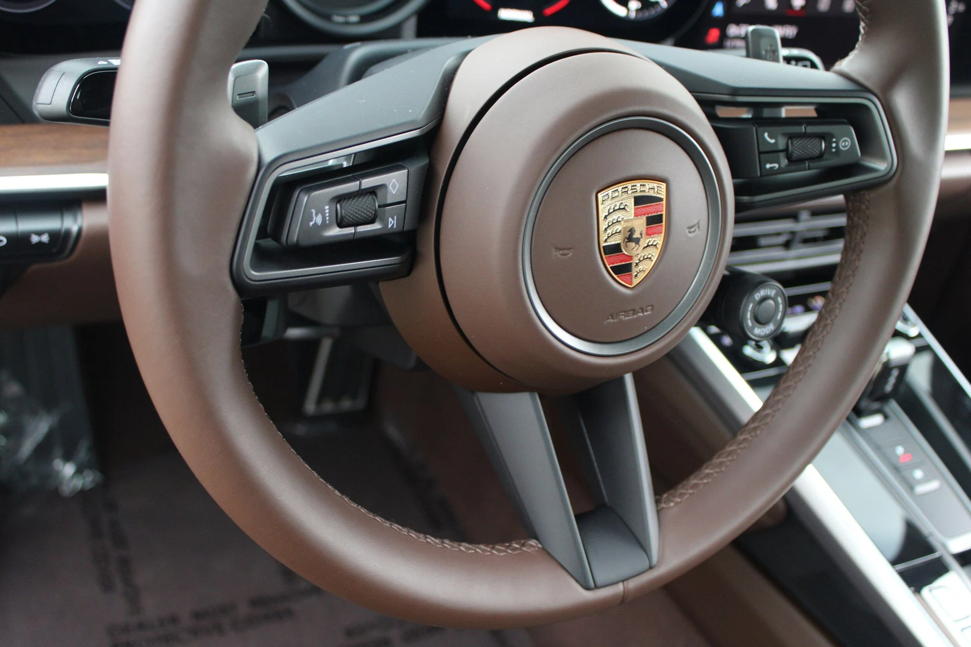 mph019_1802864704_ea85349540d039ff4f71c6f2437f1770x_8e12d43d55