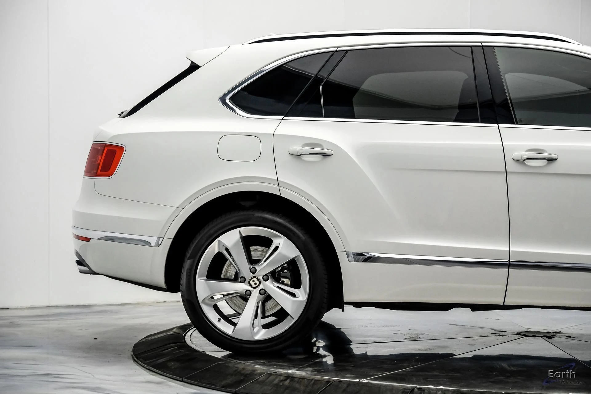 mph019_1811581957_51857587f6a96ef2838f157a95122fb9x_b1ab878191