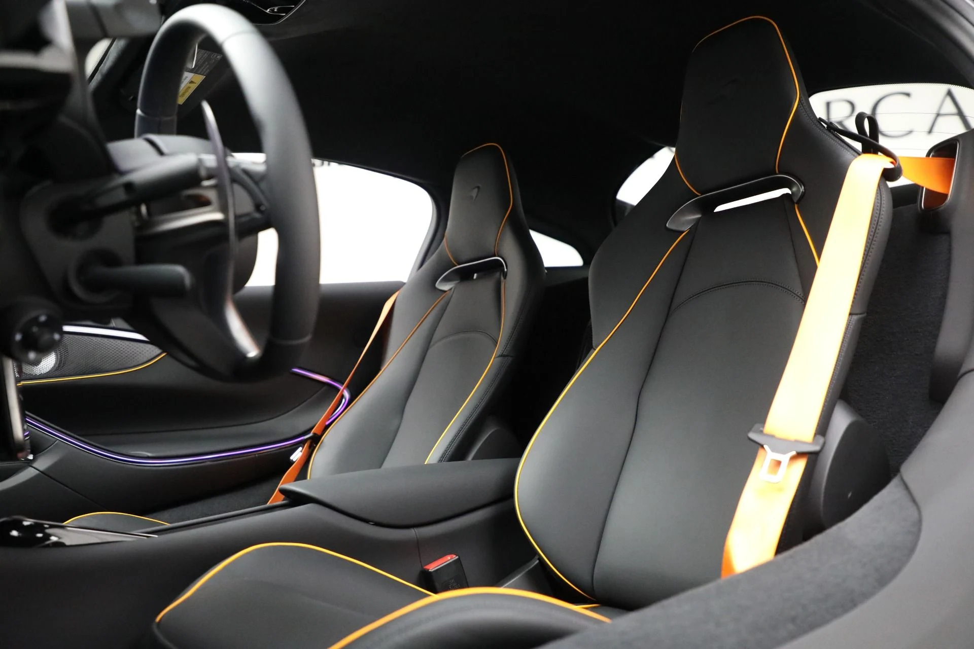 mph019_1815653925_New_2025_Mc_Laren_Artura_Tech_Lux_4eff13987b