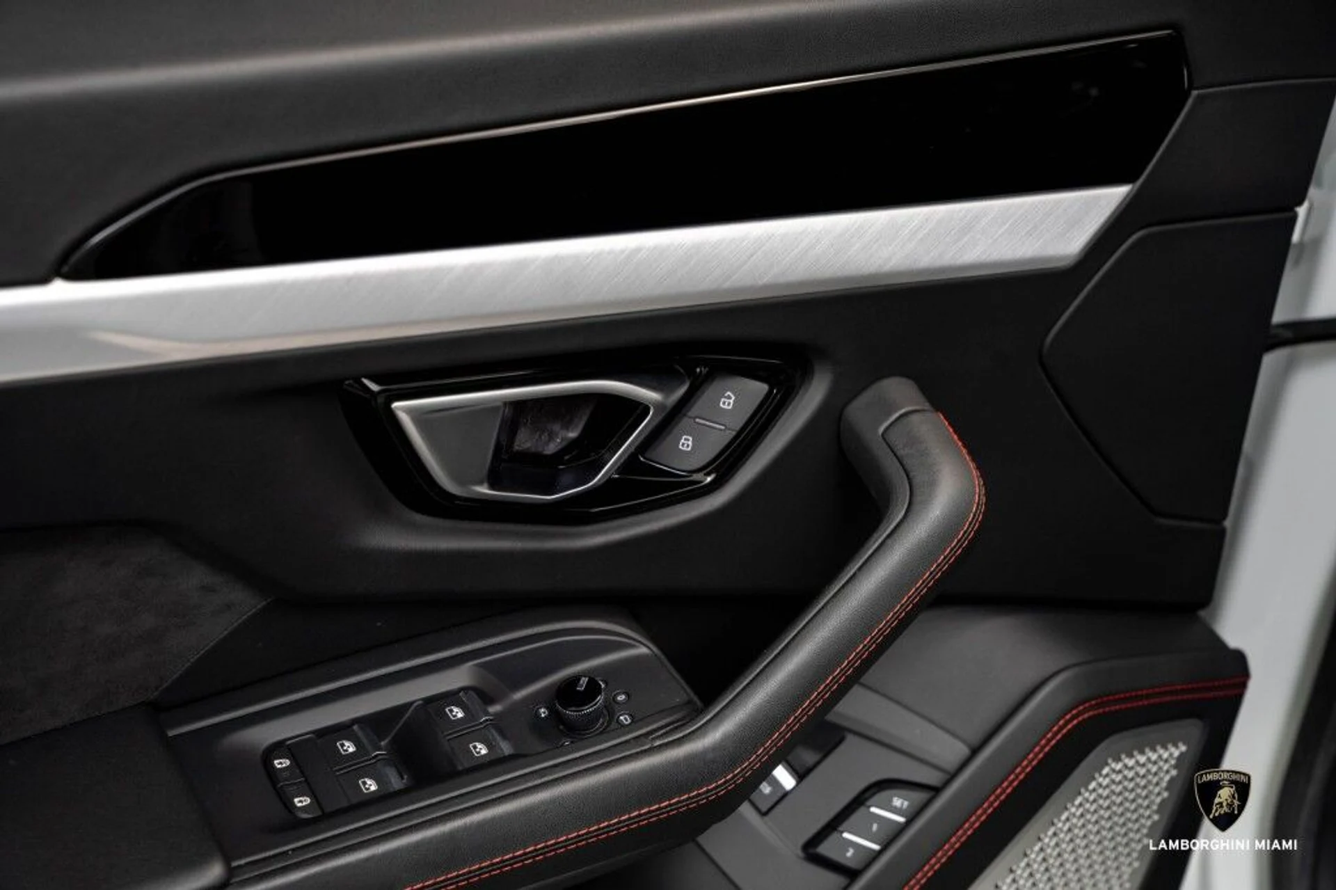 mph019_1820000594_54af49587eb698d54edfb85ffcdc580c_94ad2f0b6d