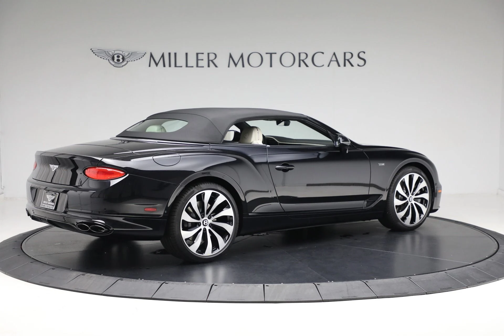mph019_1827754844_New_2024_Bentley_Continental_GTC_Edition_8_491f0522b4