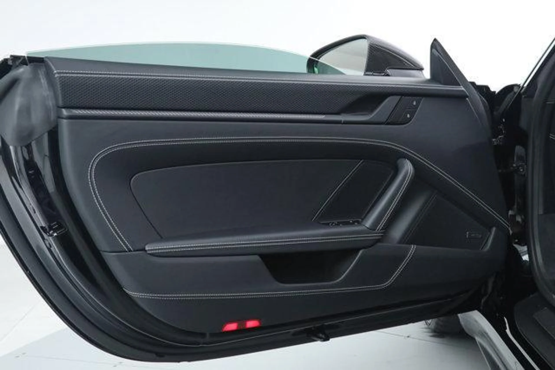 mph019_1830548922_iv2_LE_Ro_Ahn_Z_Vfy_Fm_DCZ_2g_K_Td1_RQ_37748c2f59