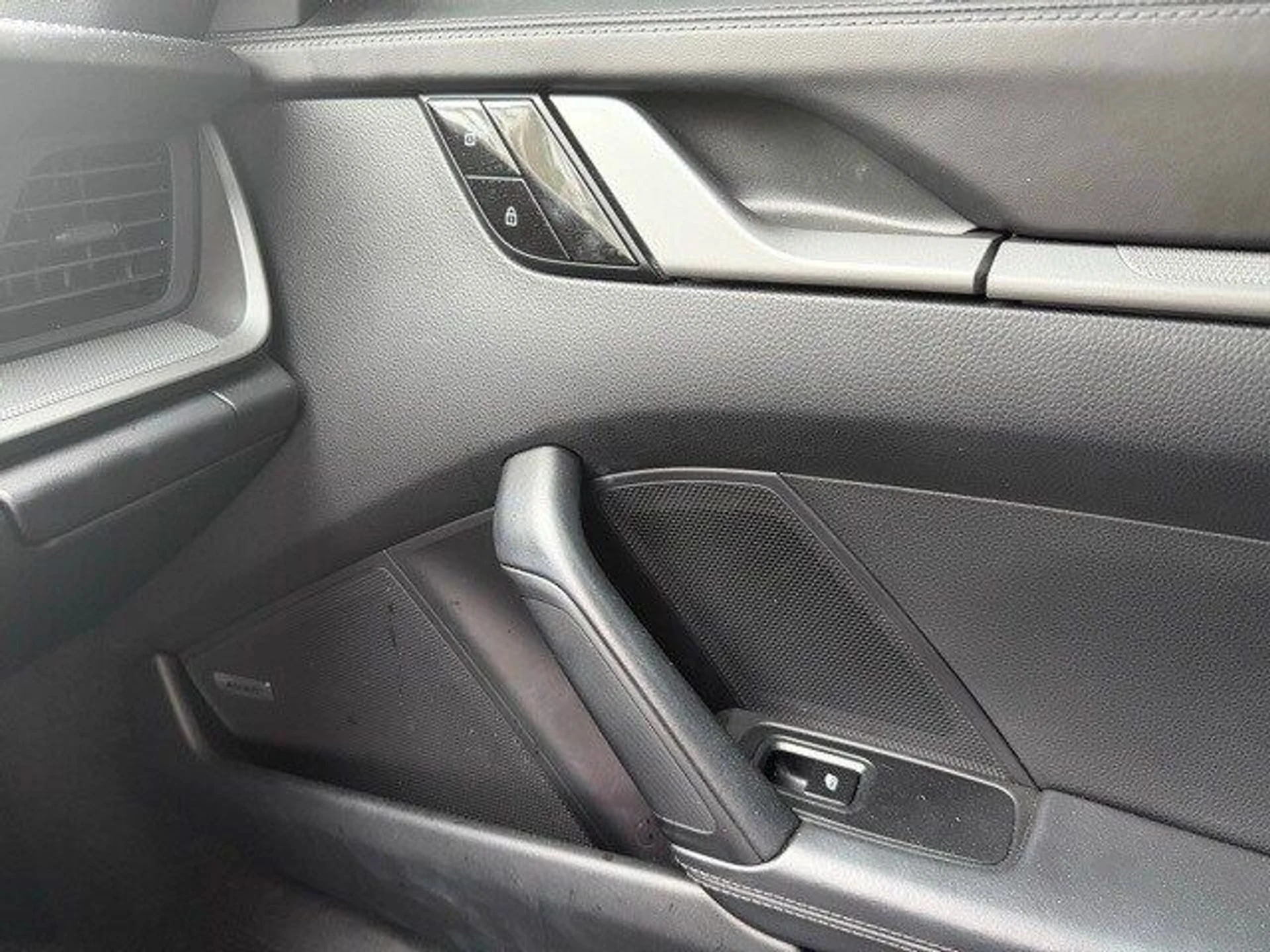 mph019_1833488664_01046e819dab06640c7ffbc396d32b00x_2798d164ed