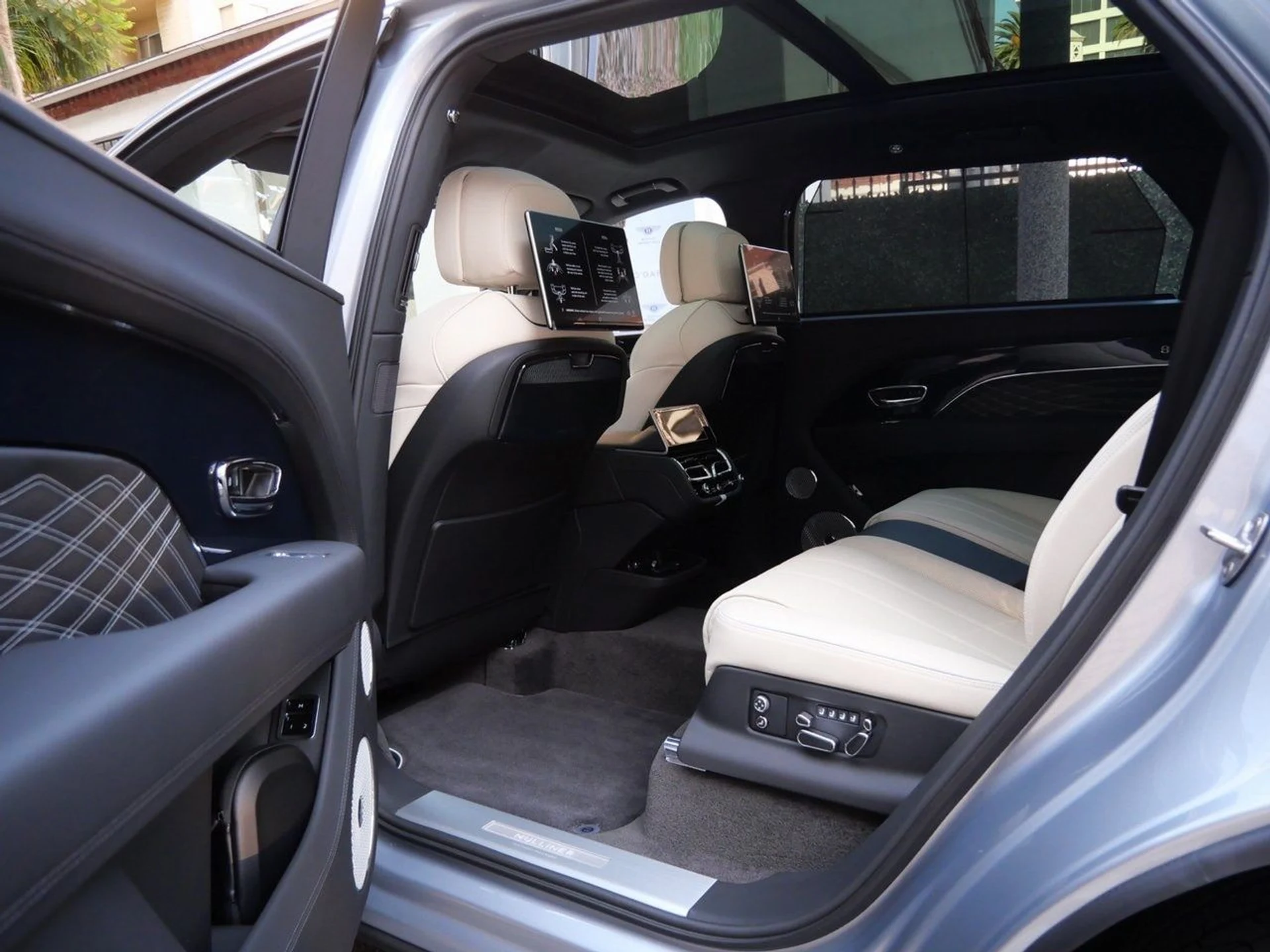 mph019_1838791016_65062e99dd4e2961300b62b543622f51x_99d5eb5d3b