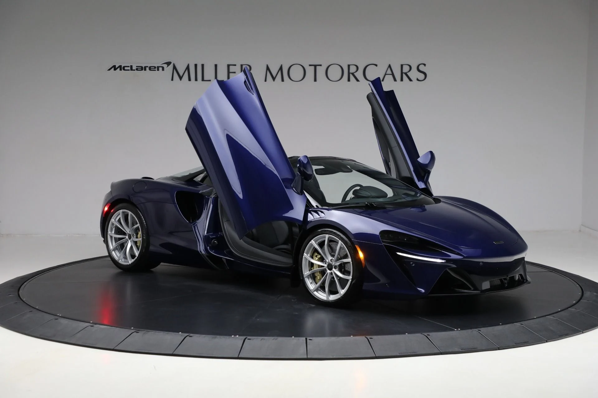 mph019_184267578_New_2025_Mc_Laren_Artura_Spider_Tech_Lux_57130c3f86