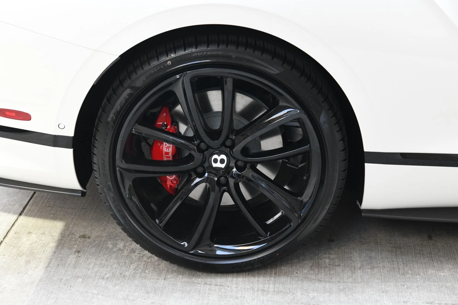 mph019_1845247330_Used_2022_Bentley_continental_GT_GT_V8_1722292187_aa8671a1d9