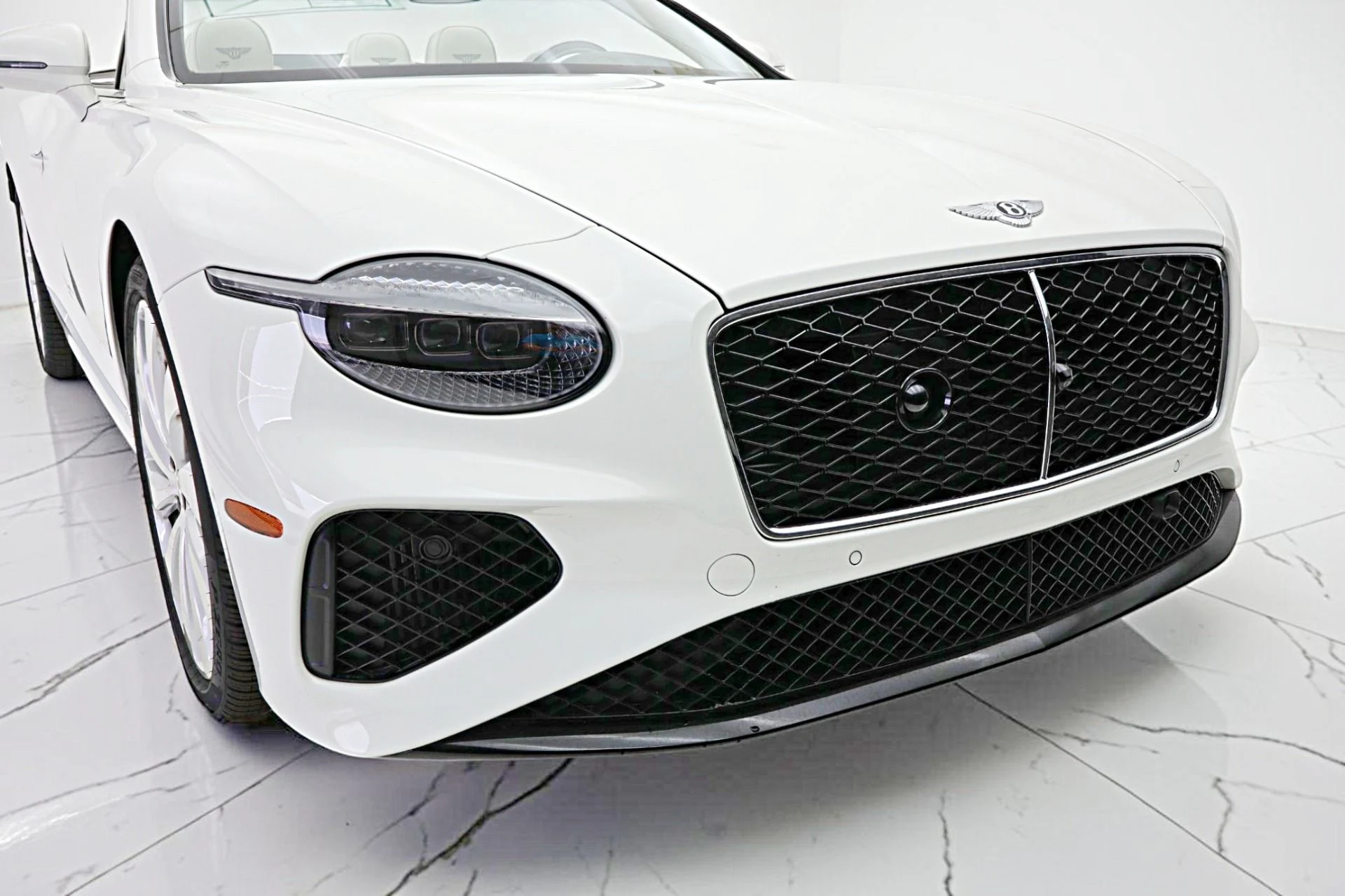 mph019_1847293200_New_2026_Bentley_Continental_GTC_4186ff9eeb