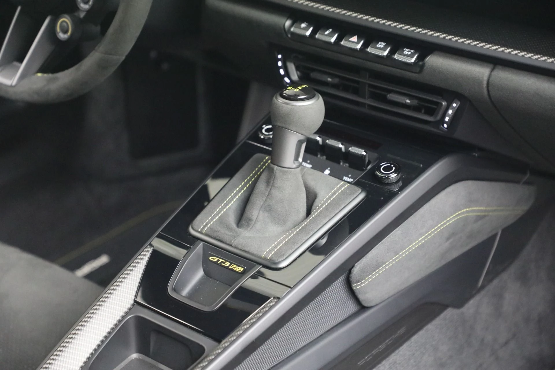 mph019_1851471565_Used_2024_Porsche_911_GT_3_RS_1782768712_1b429daa3c