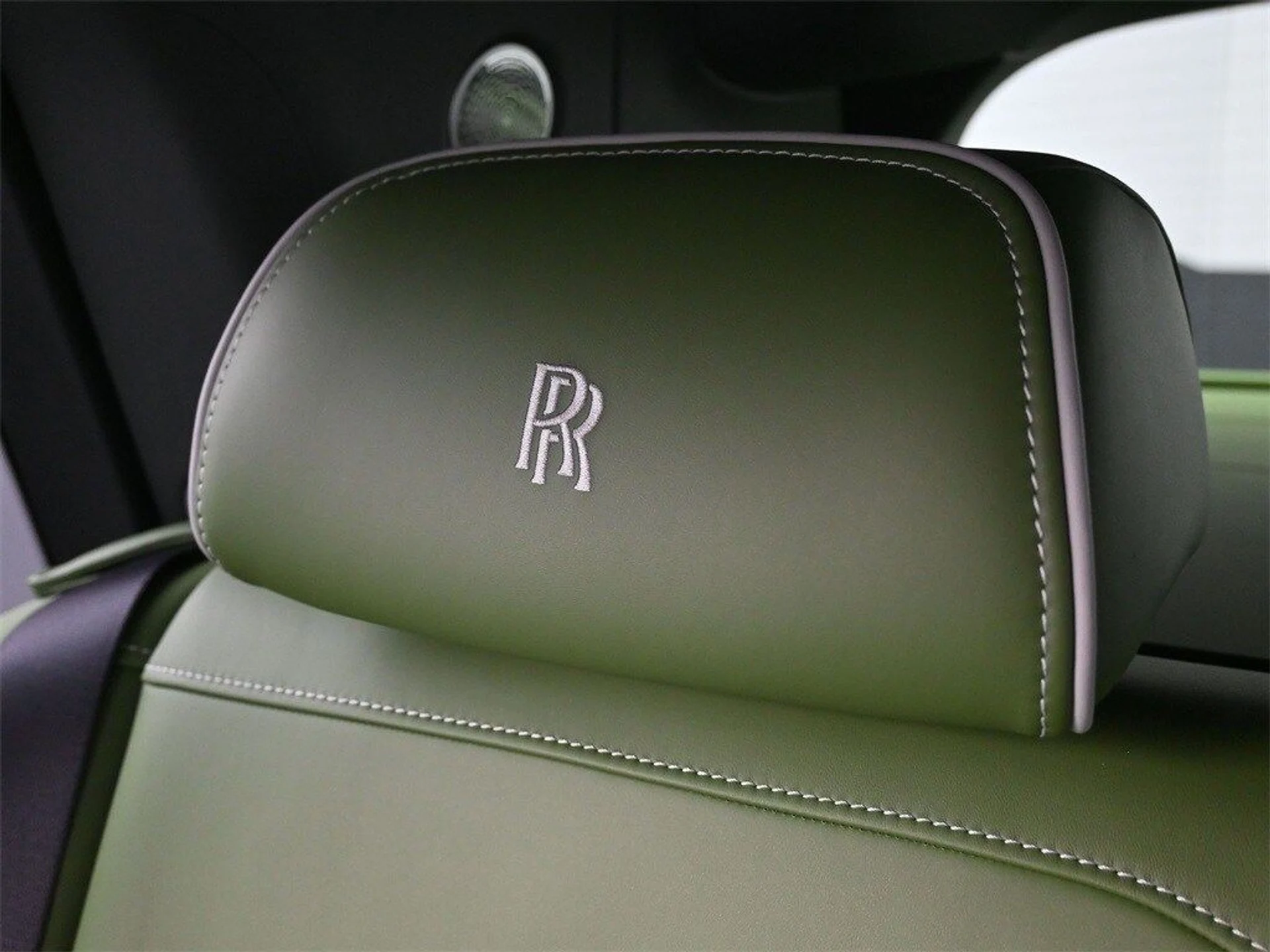 mph019_1852854389_e3e4b01885ea61f11493cf5ea84f4f87x_5150f11197