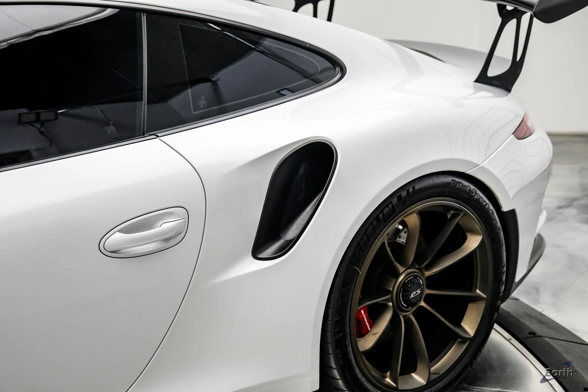 mph019_1860723729_18105f3a67dcece2d528c52bcd4386e2x_b7bd3b2bf3