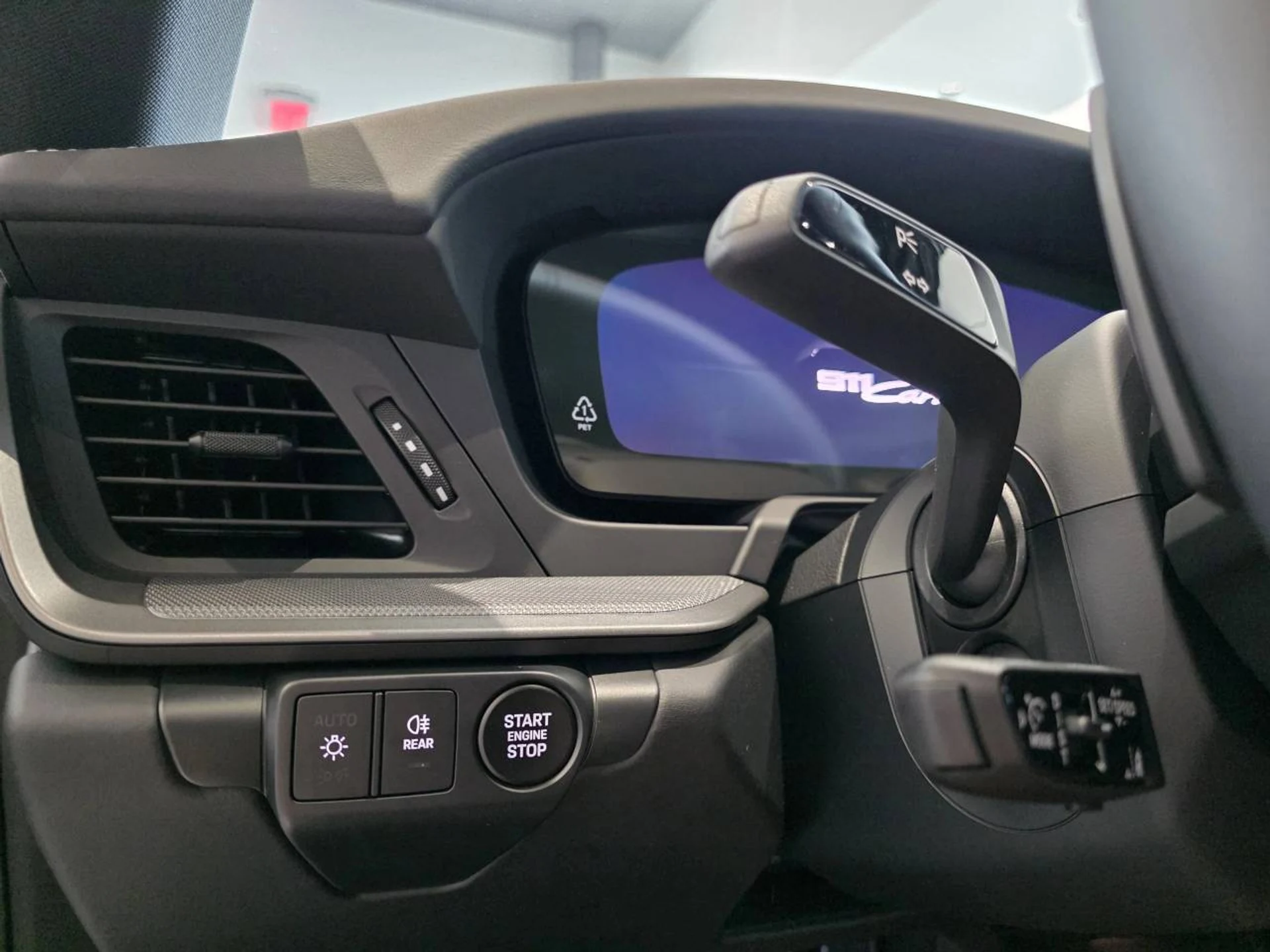 mph019_1862575216_1280_2f14a67223