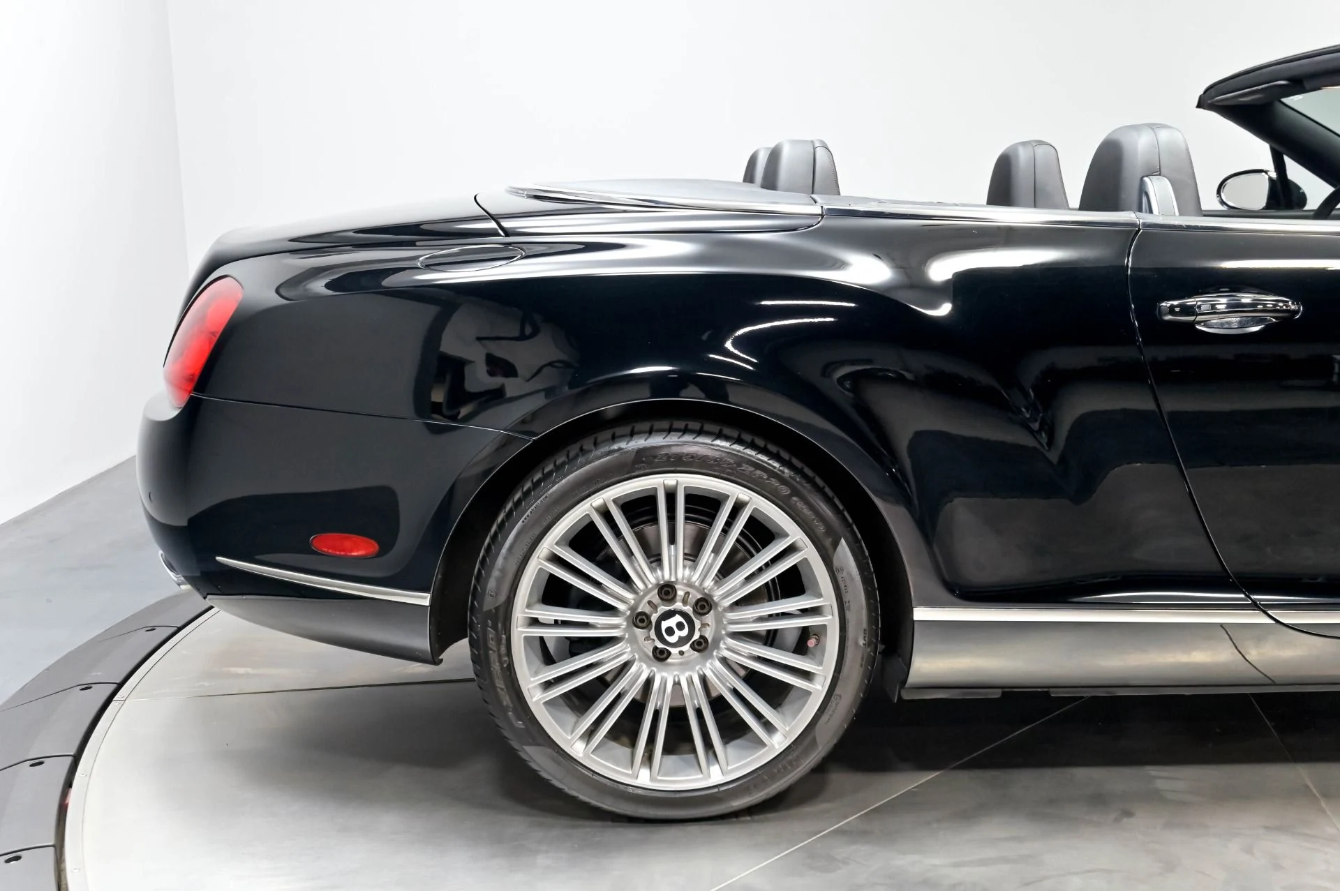 mph019_187288146_Used_2008_Bentley_Continental_GTC_1781204240_fddf28b603
