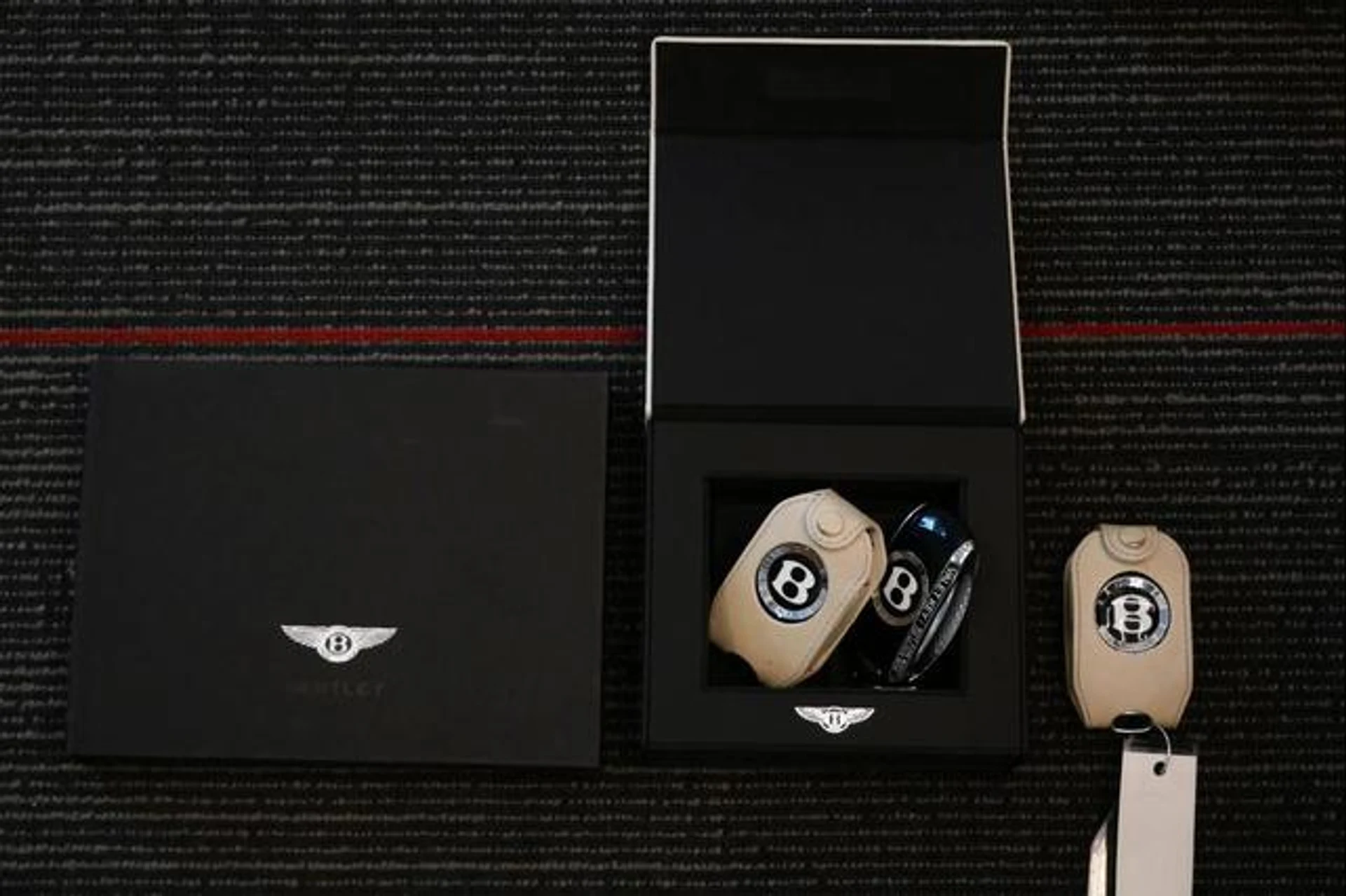 mph019_187623711_RY_Ti2_z_YJ_1uma_Tbi5_G9i_G6_7_D_Os_216448d849