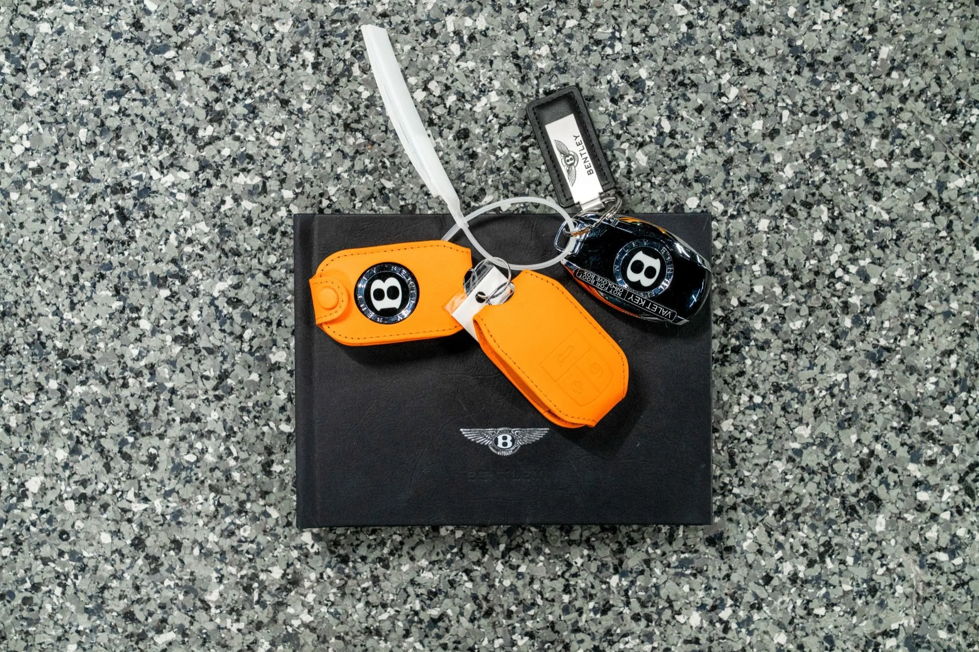 mph019_1886648739_Used_2025_Bentley_Bentayga_S_Black_Edition_Factory_Matte_Paint_Full_PPF_292_K_MSRP_1768506308_c14fcc1f5a