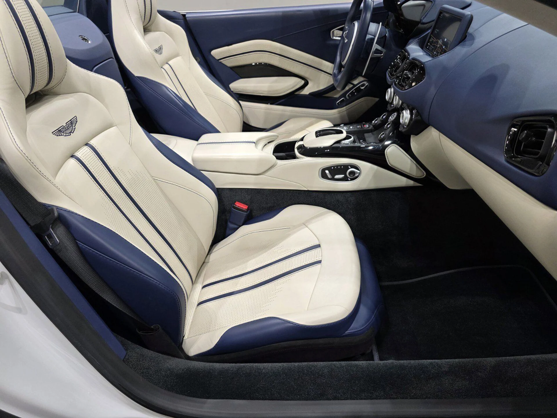 mph019_1886768262_22275cc76841f0f75c112e3a69e24cc5_9e5924973f