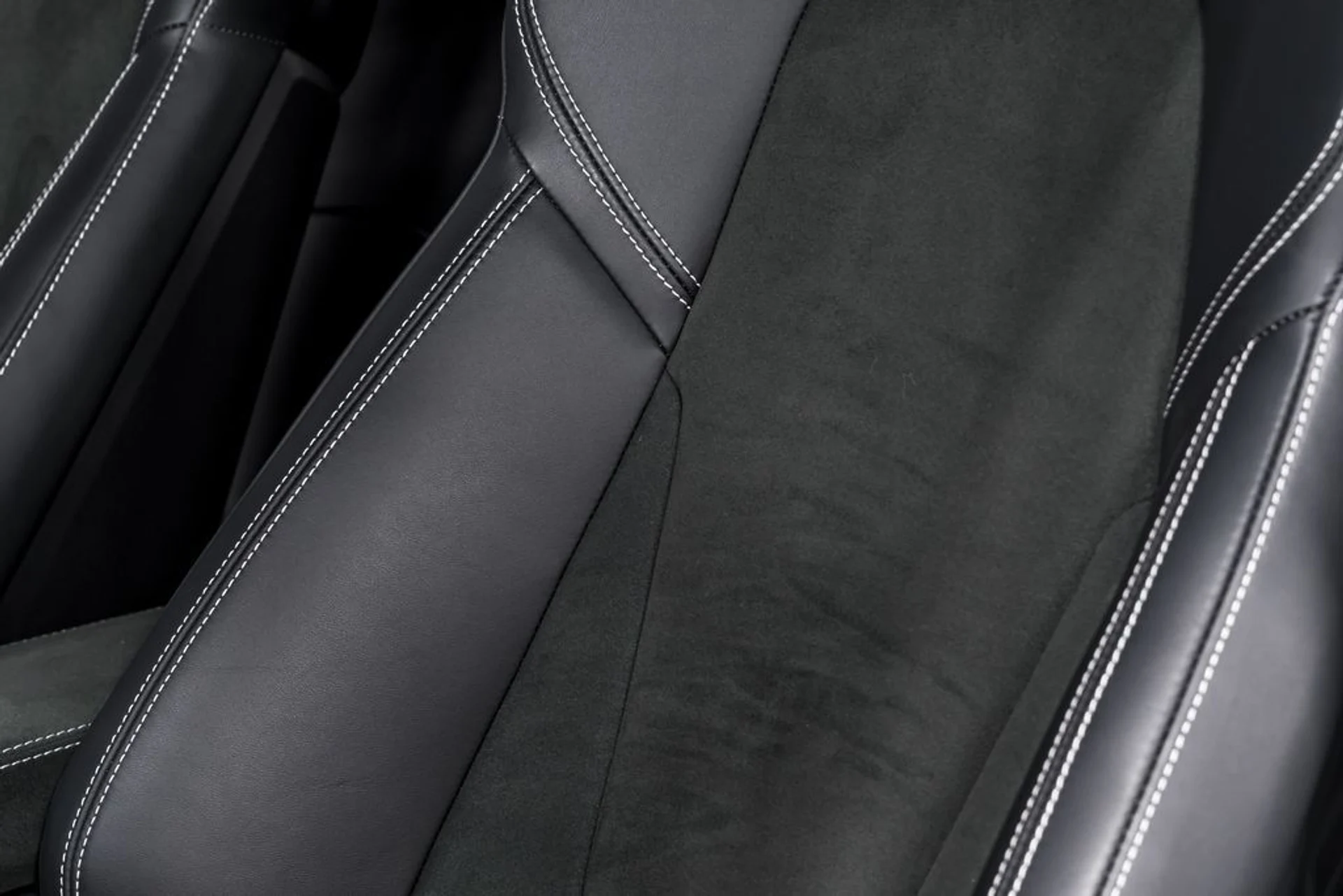 mph019_1889931855_f209b4996f4d66686c8afe1bda895464x_5f25126639