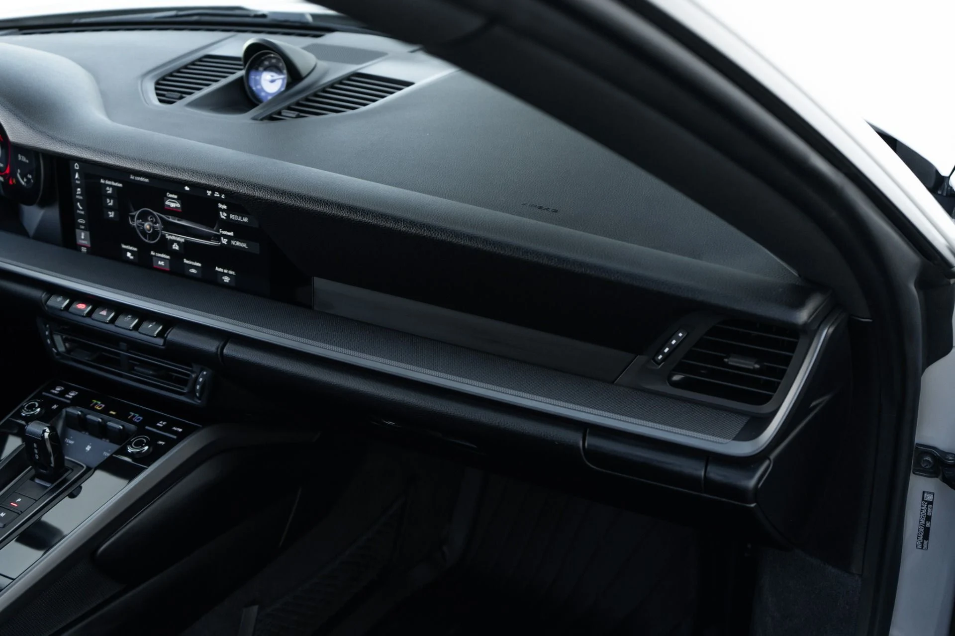 mph019_1891108726_Used_2021_Porsche_911_Carrera_1774908148_2a707ce93d