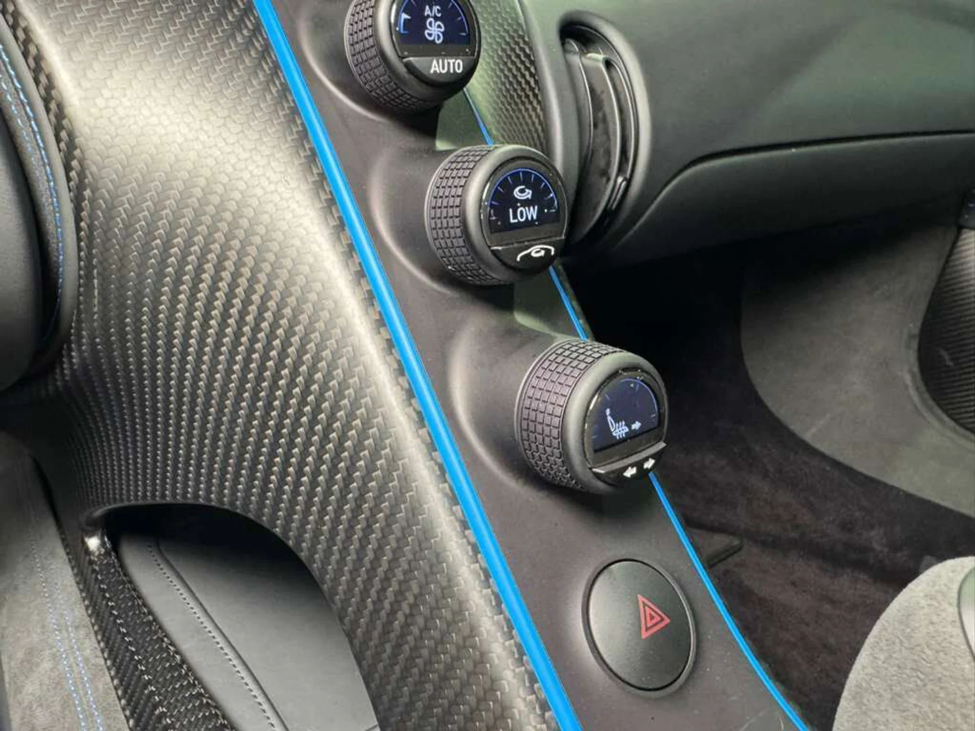 mph019_1891915146_628c489c8b675711b5e7aa27624c4f1d_9a61a316db