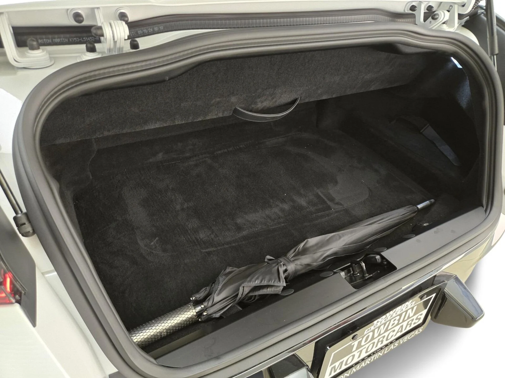 mph019_1891949834_New_2026_Aston_Martin_DB_12_Volante_1771740425_c96d480bf8