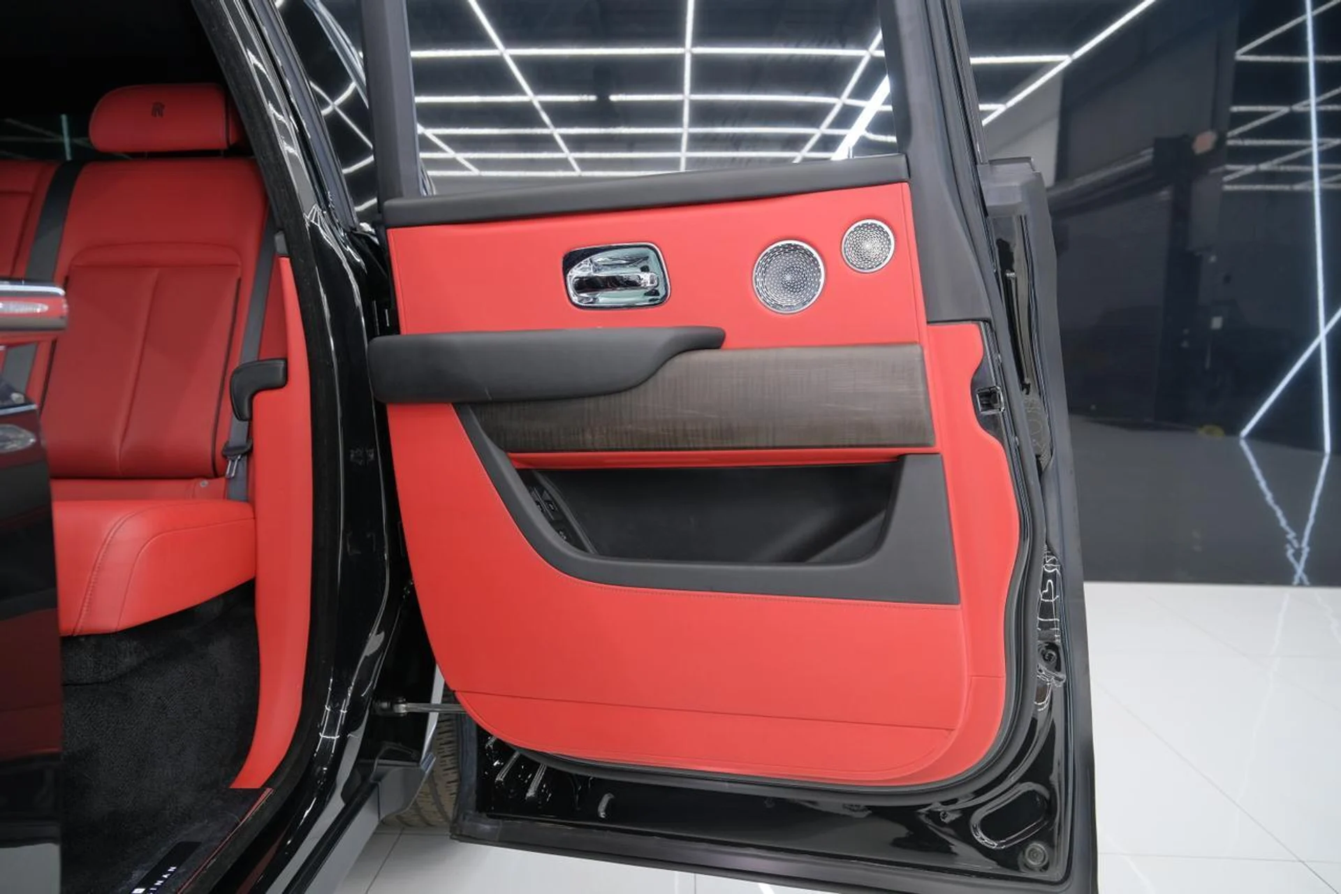 mph019_1892796457_c57e808ccf15bddba70397c3dae69b56_976b13d383