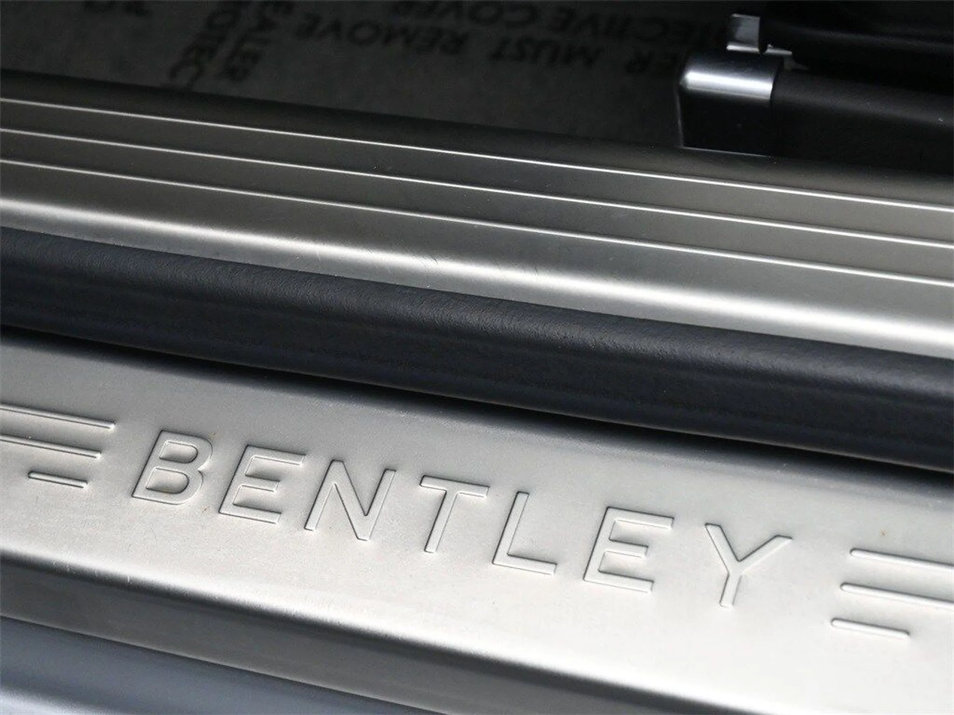 mph019_1901791998_e231ba8090835992a17d9d665adc4477x_3512017691