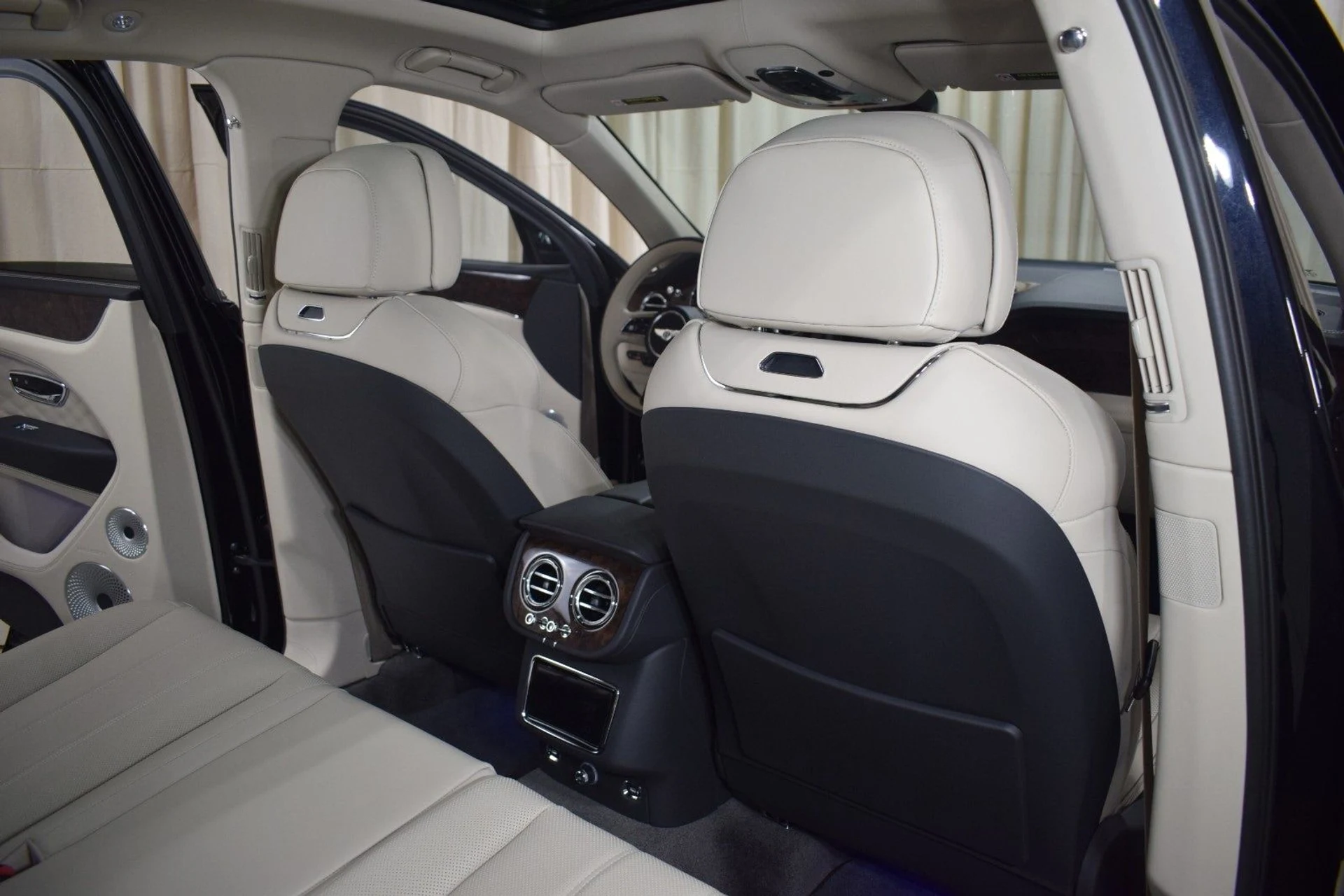 mph019_190415014_281e835ca8b97a0ff49377746424fc7dx_1d06b9a524