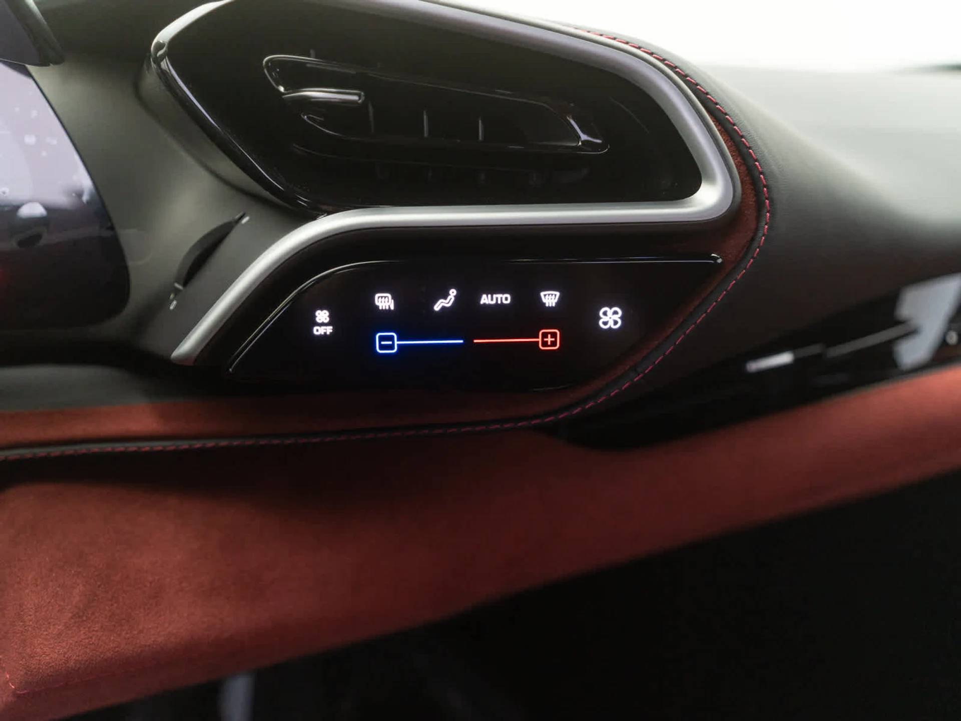 mph019_1907998363_8520fa4a3aff100c5031fb1d3c39c794x_c41c54d365