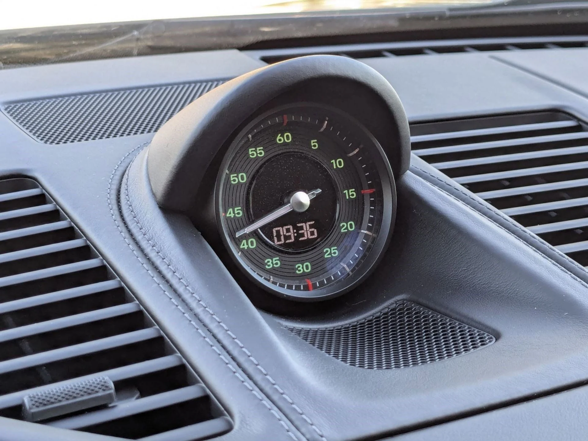 mph019_1908914519_9284d36a5f4c81440db97b24c1957616x_e7264c9293