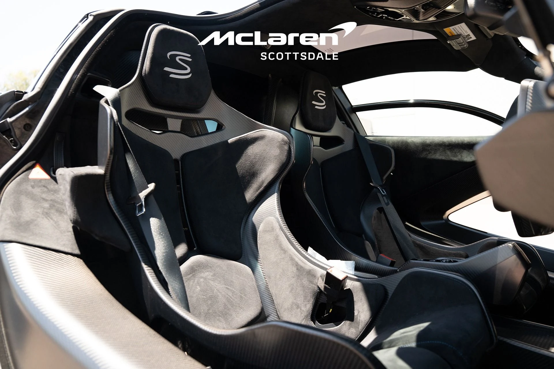 mph019_1915713476_Used_2019_MCLAREN_SENNA_1747946358_b7664736f3