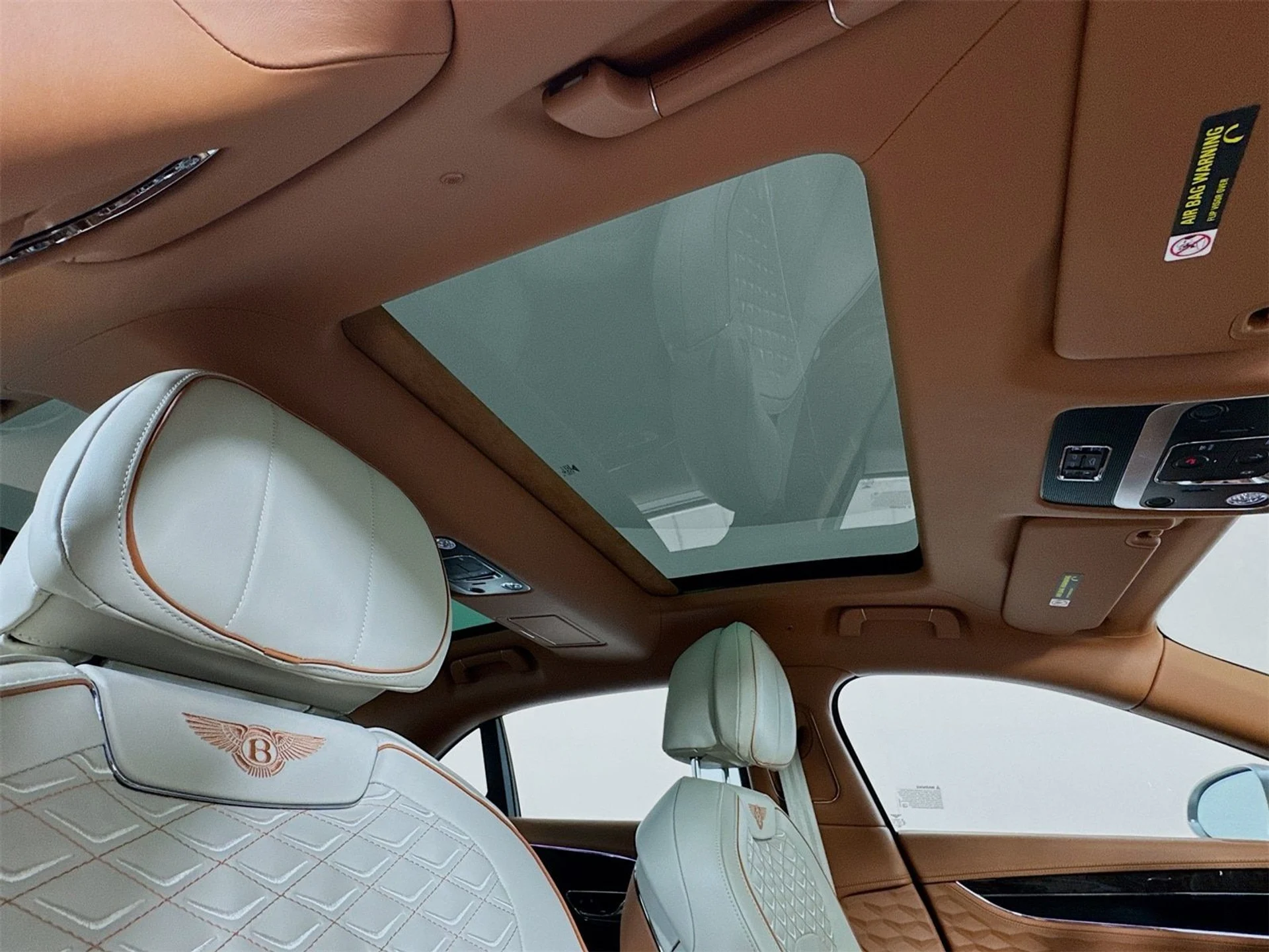 mph019_1922880806_27ad759204f4da4c031afa1b127c46bcx_ac8555eccd