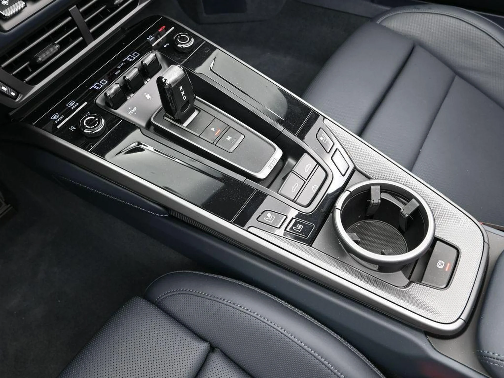 mph019_1935347538_Gp2_Z_Tsr_NAE_s11_E576_E_Mx_Gs_Q_Fq_E_7a6666a824