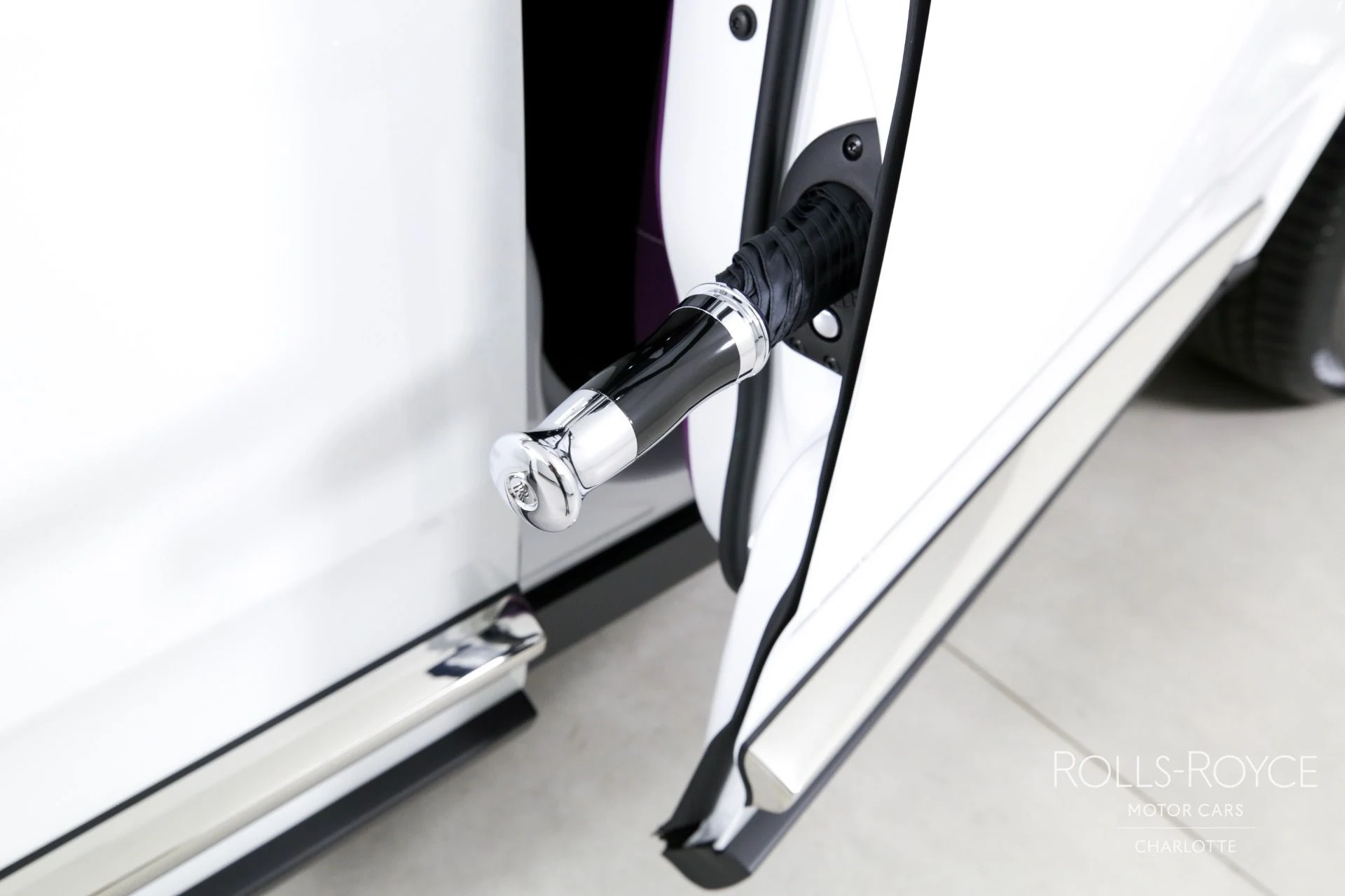 mph019_1944348545_Used_2024_Rolls_Royce_Cullinan_1750949955_96bb37ffe1