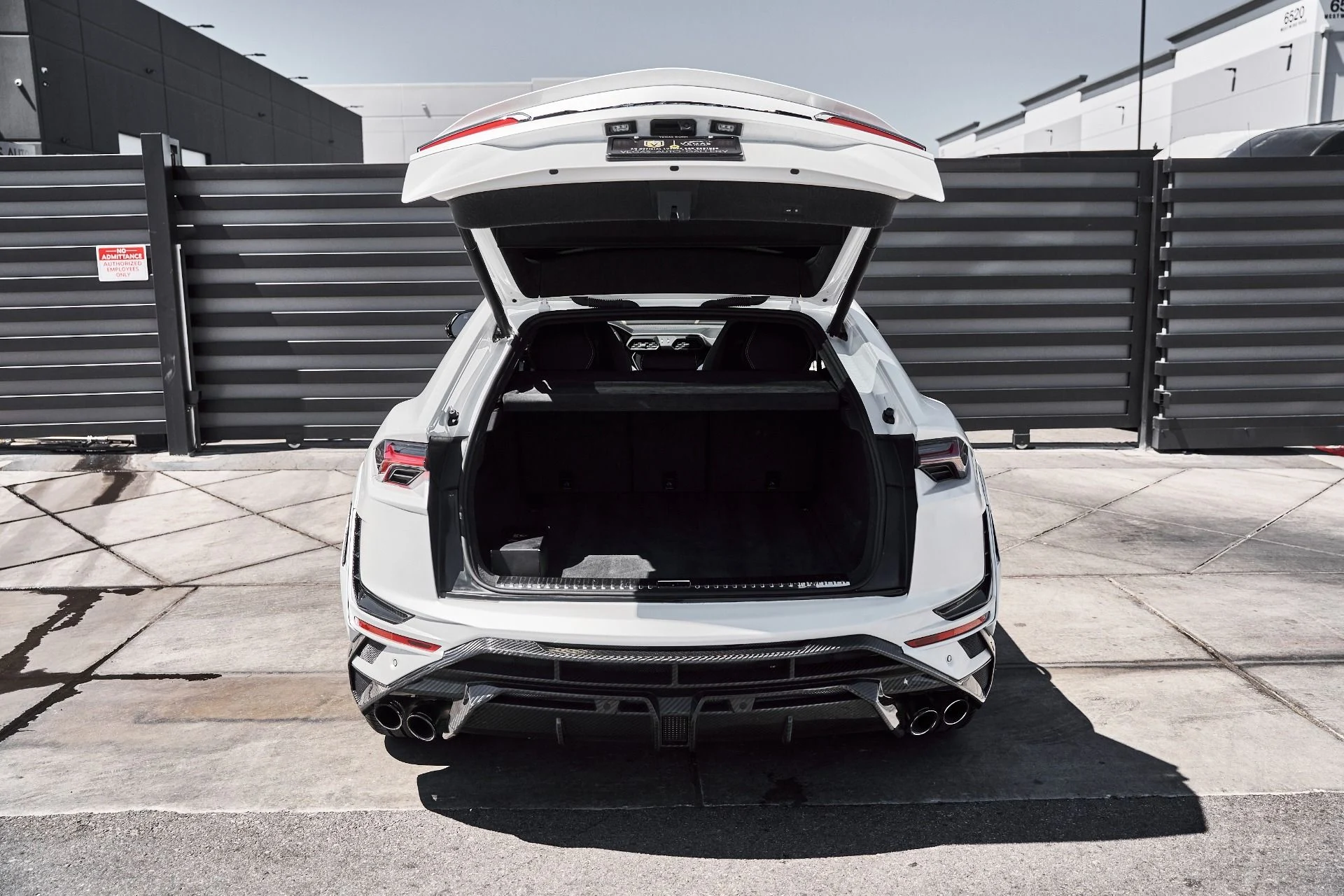 mph019_1944467601_Used_2019_Lamborghini_Urus_Base_1776301823_4fe0347eda