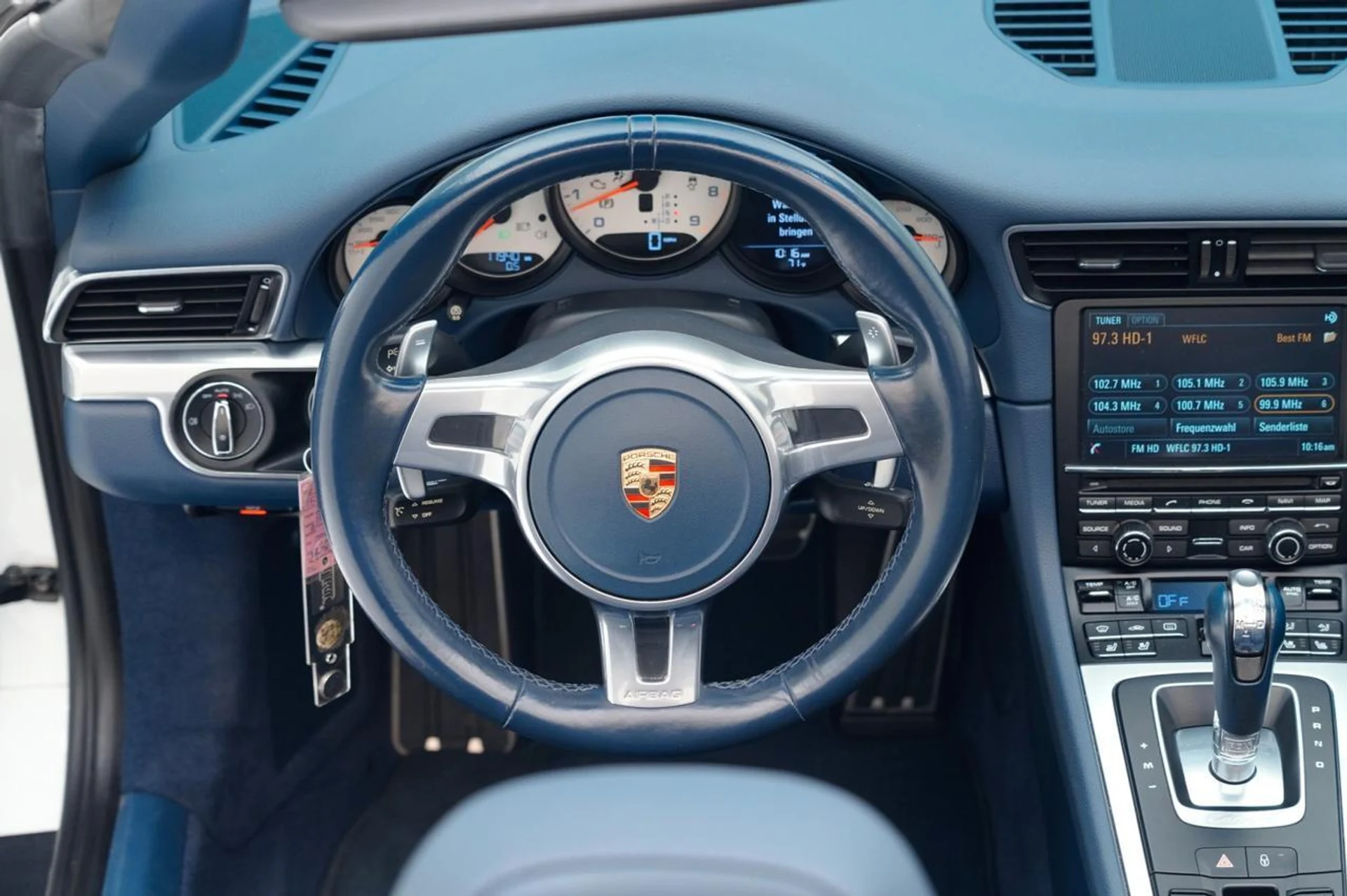 mph019_1946440974_53bd8233d9169f83bac10e82542a2150_af198a4721