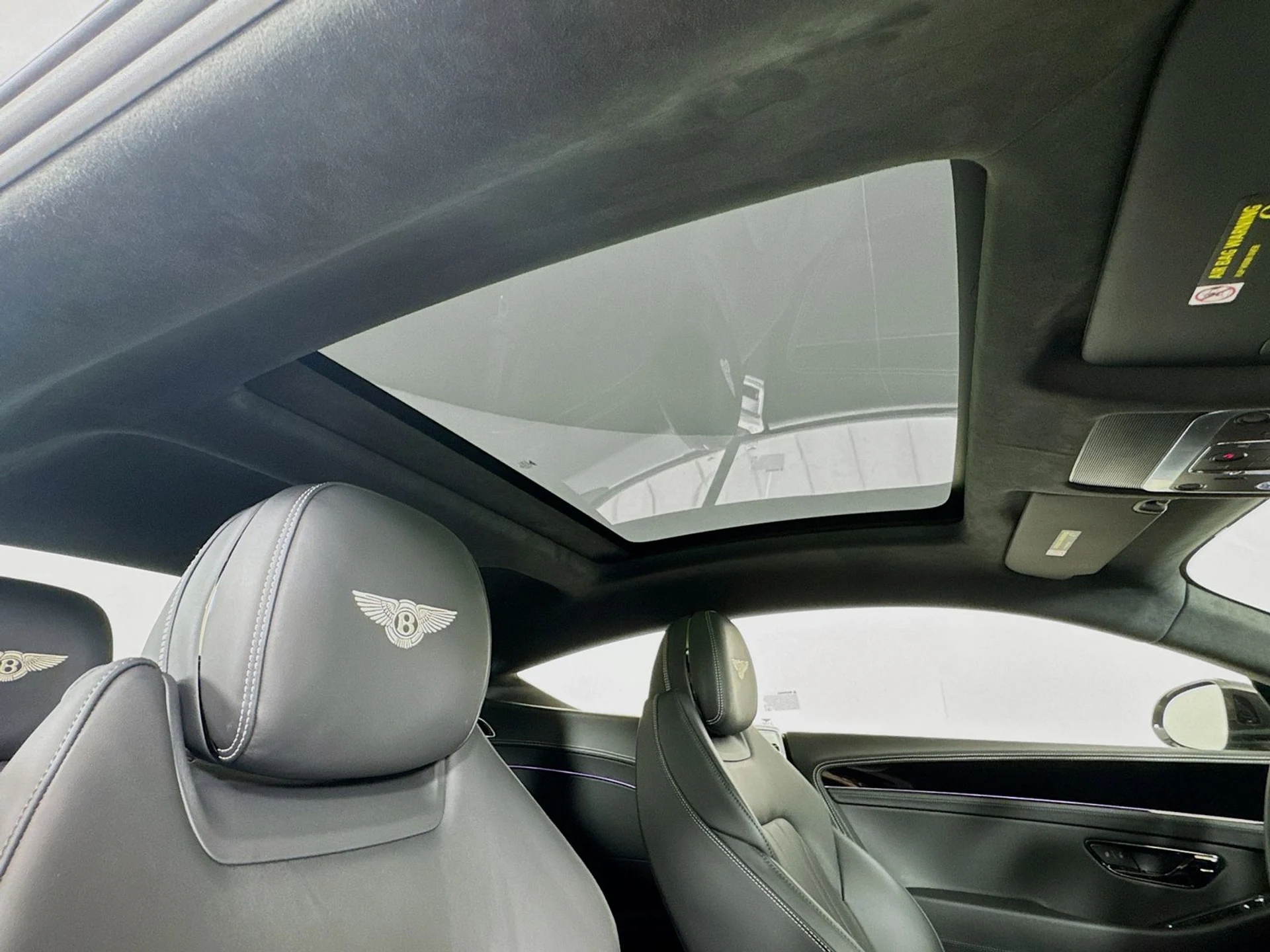 mph019_1954467207_dd77936000d08407b719b064b573f386x_e357f9df64