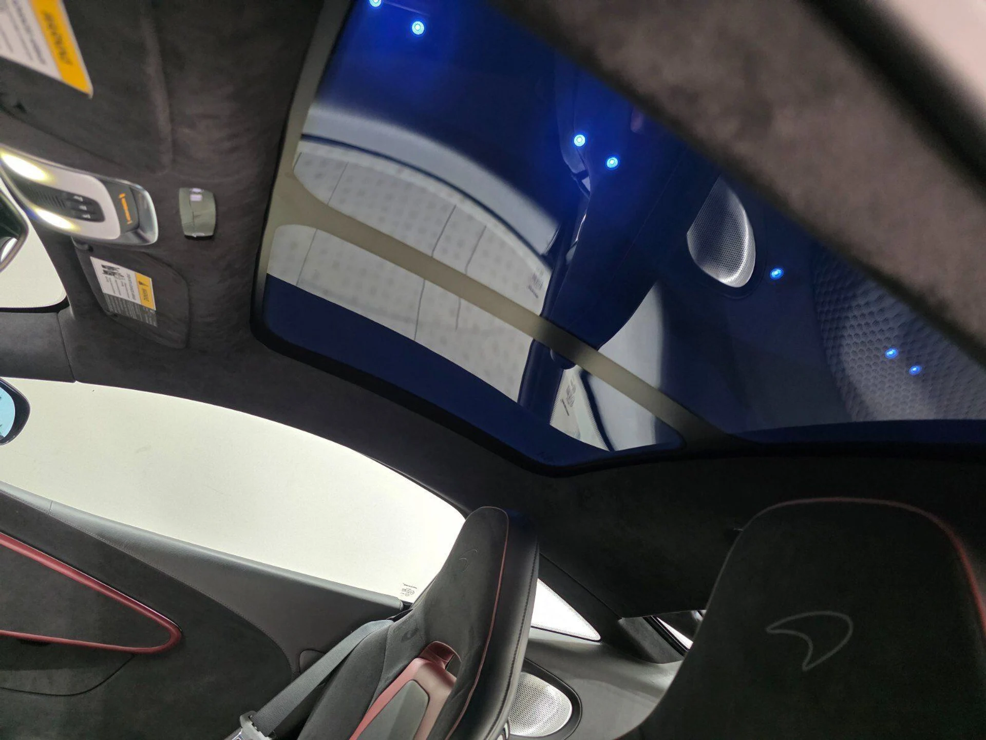 mph019_1959881810_d8053787b25969ee04797344e92a6c57_0119555ead