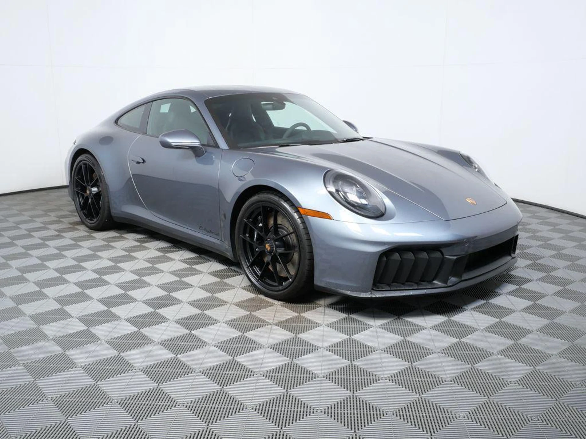 mph019_1971353946_z48_Mjh3_Mvu_Lxkb_Un_Kg_Y66_Wl_Zz_HU_7e53940d7c