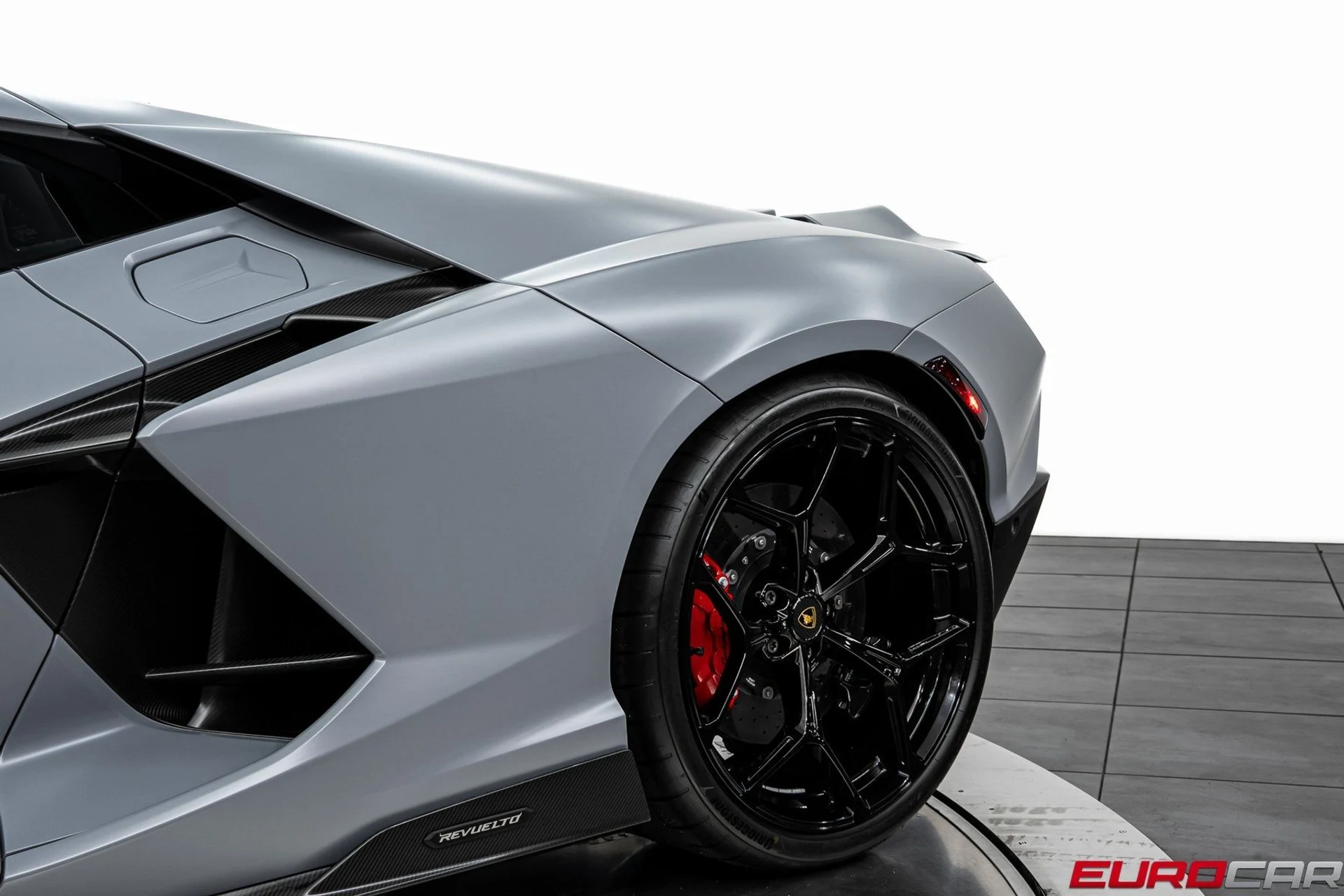 mph019_1972384828_image_20_3b8c2b8819