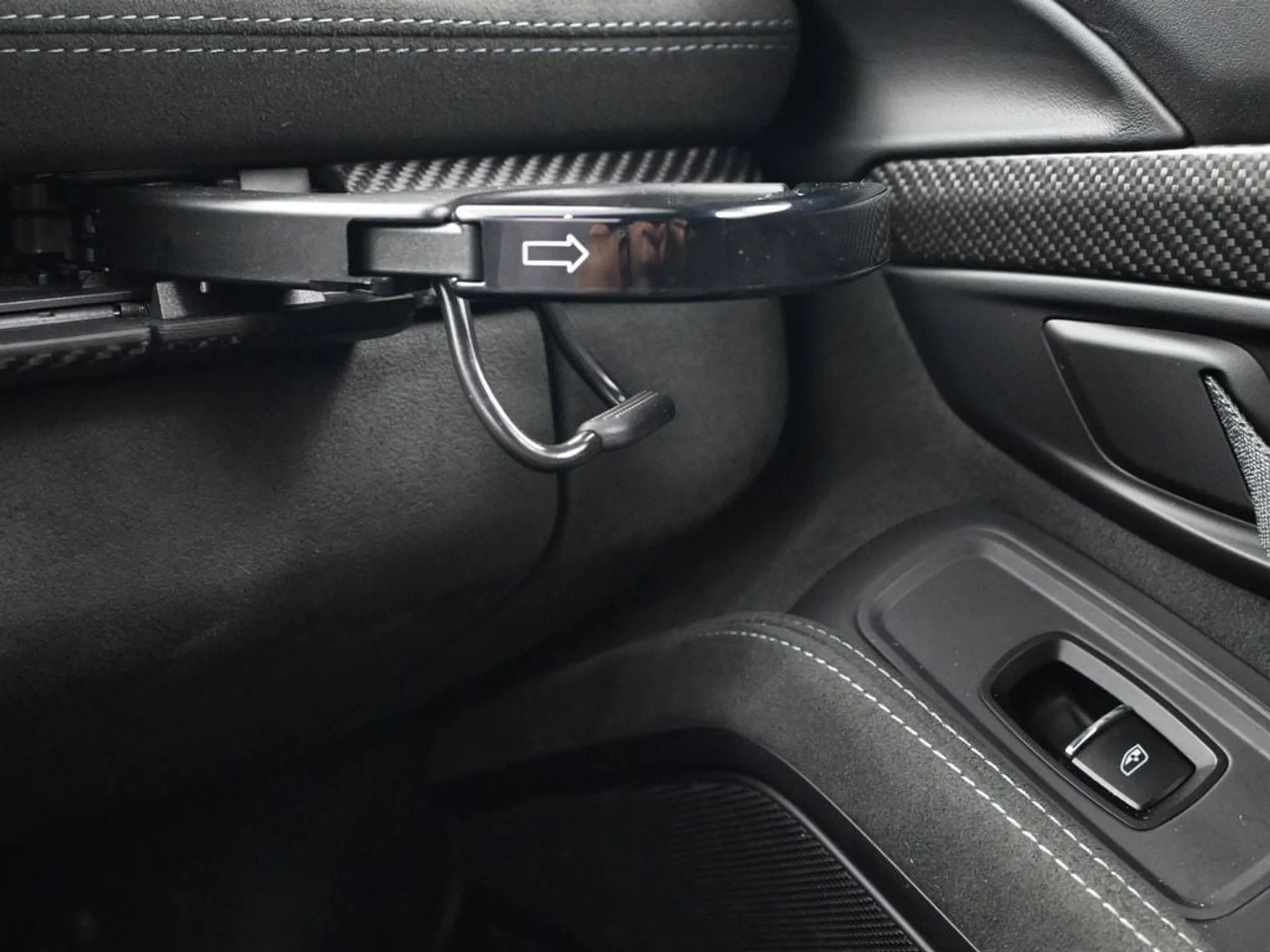 mph019_1974181940_5bbfd297033e87dc4d437ad5e99fbf79x_126b6fe64f