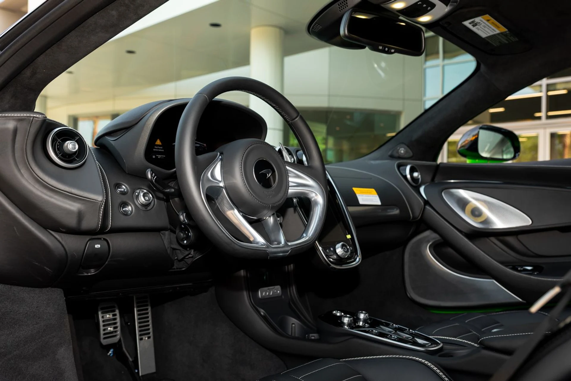 mph019_1975046028_517_p20_l_feca3fd16d