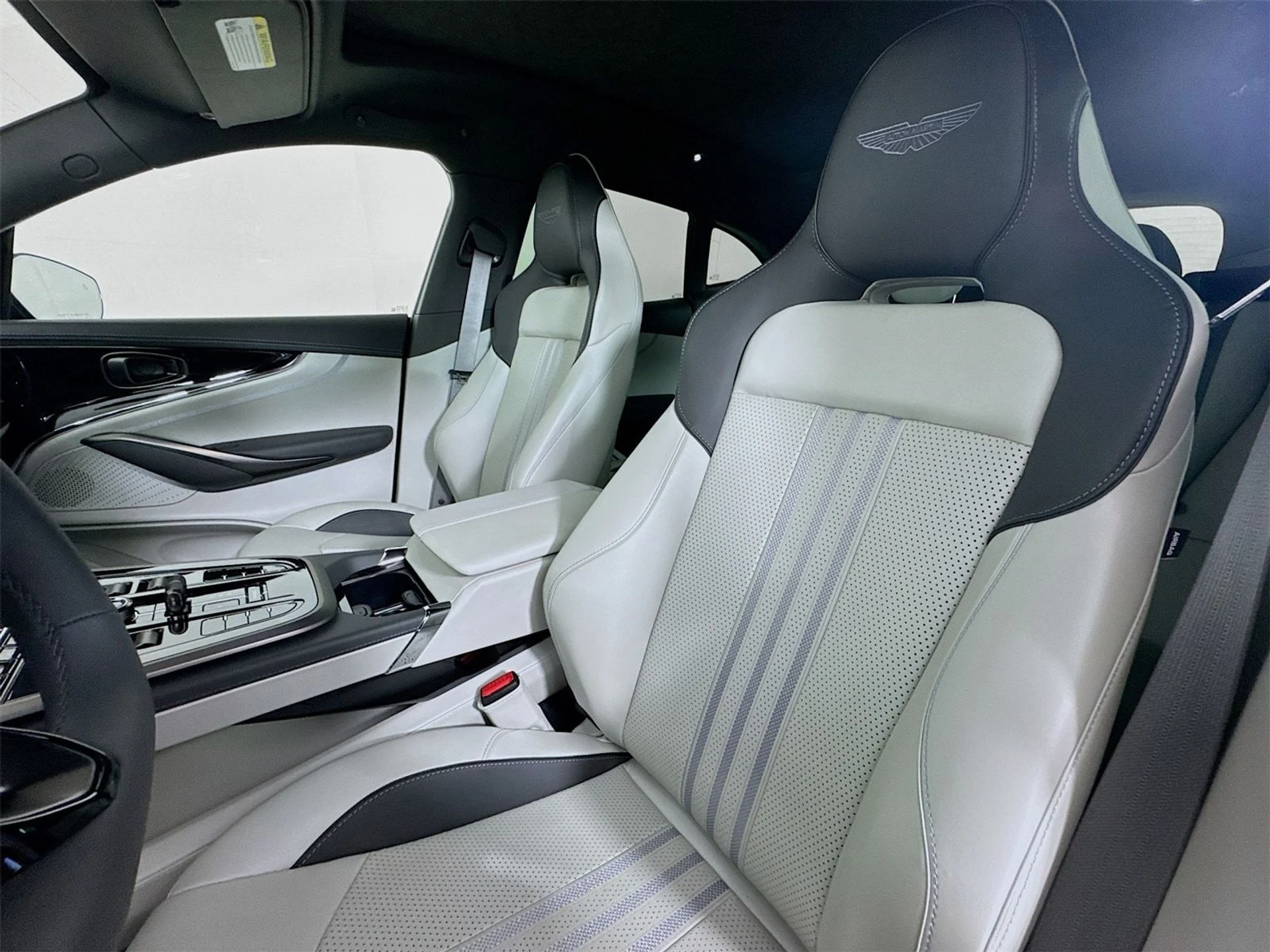 mph019_1975465588_121904e3f55b530e99a34d2e4e8238a3x_250fe99497